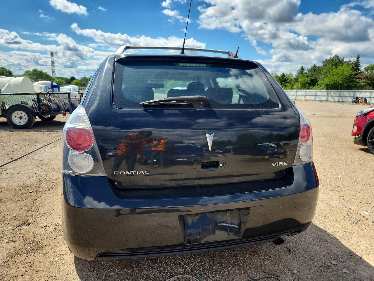2010 Pontiac Vibe Black vin: 5Y2SP6E08AZ417430