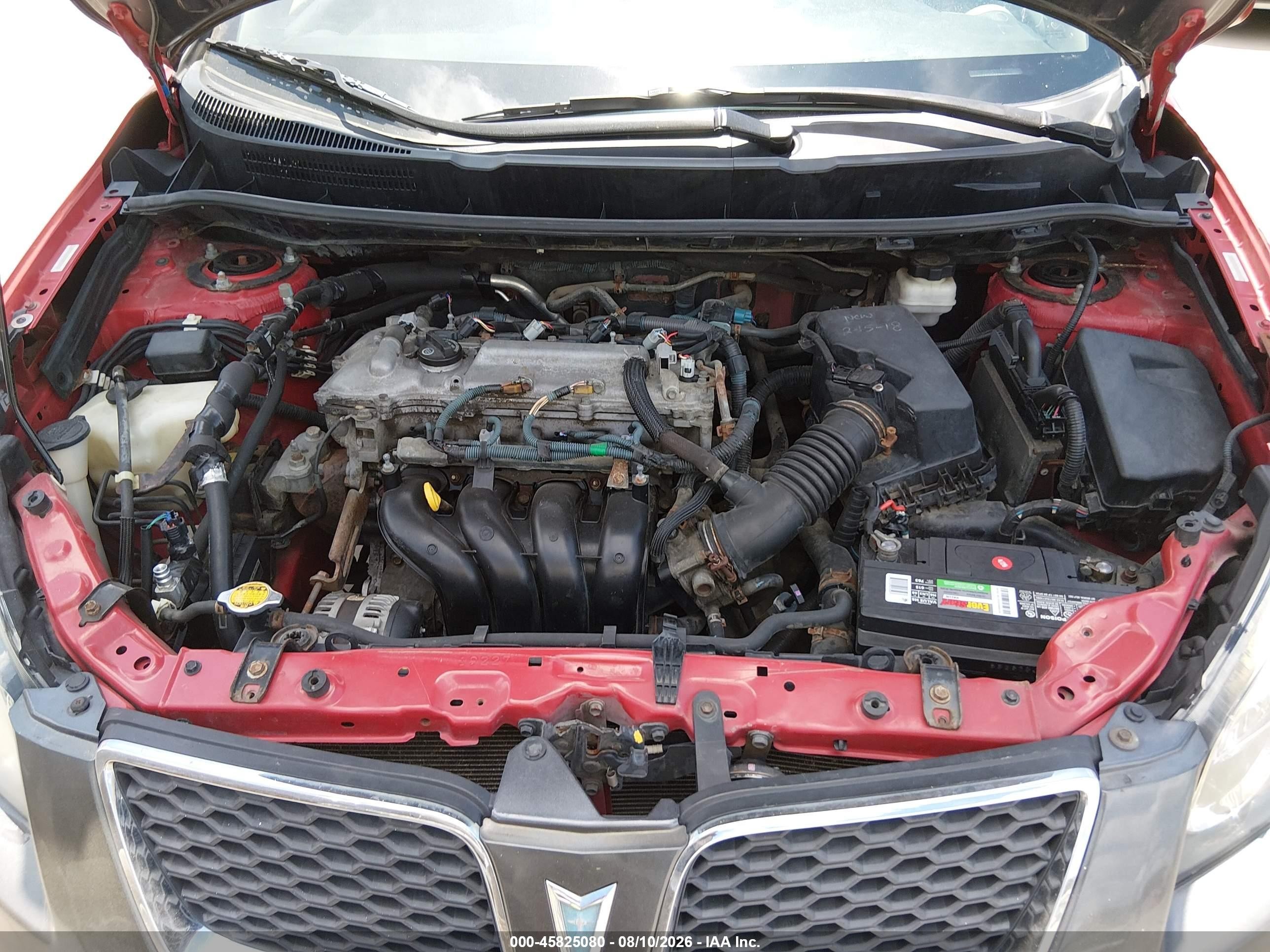 2010 Pontiac Vibe   Red vin: 5Y2SP6E81AZ418358