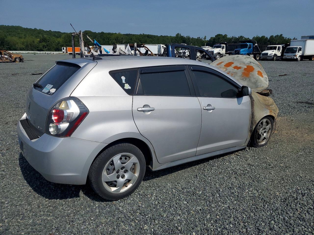 2010 Pontiac Vibe Серебряный vin: 5Y2SP6E84AZ412151