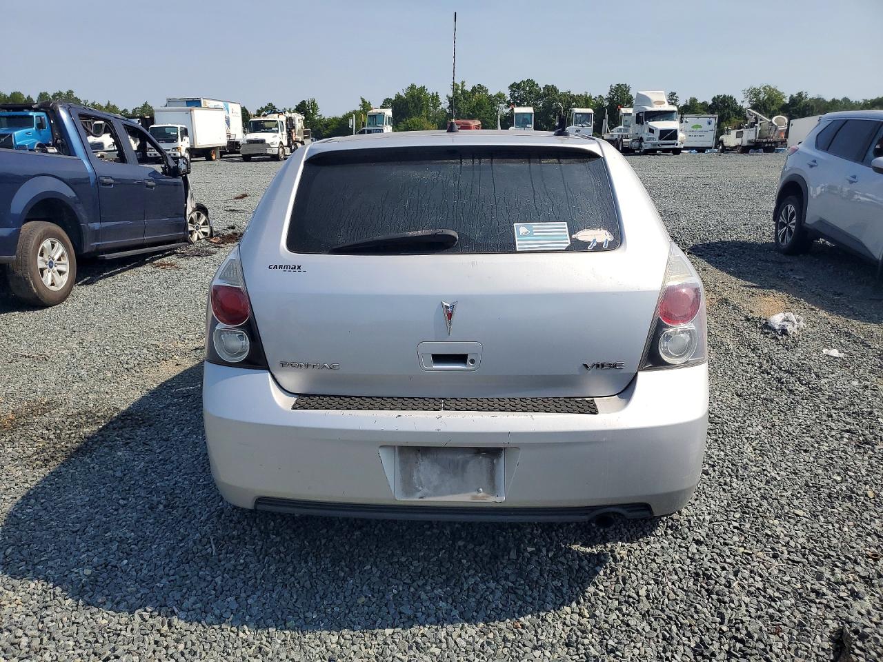 2010 Pontiac Vibe Серебряный vin: 5Y2SP6E84AZ412151