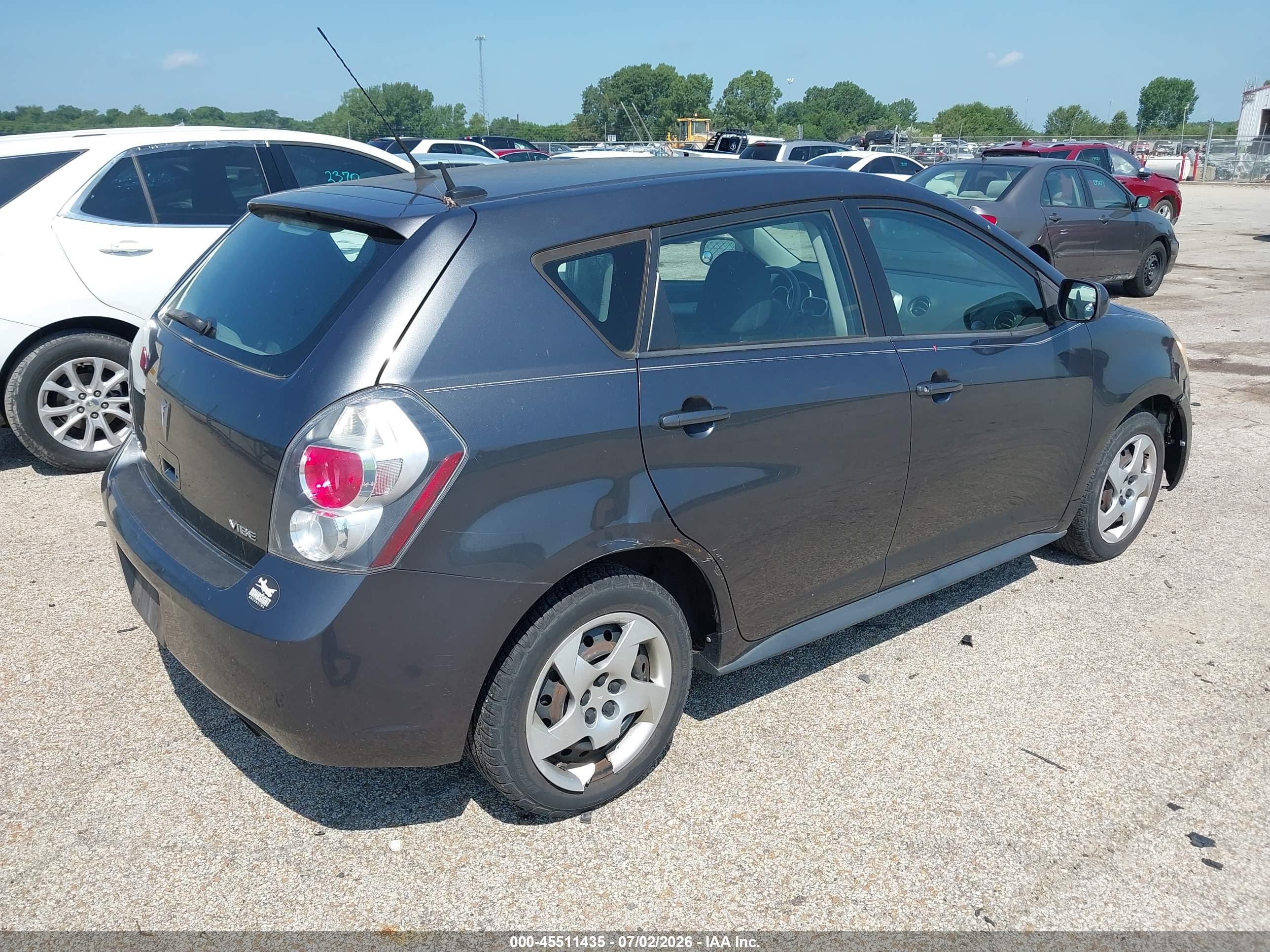 2010 Pontiac Vibe   Gray vin: 5Y2SP6E86AZ410188