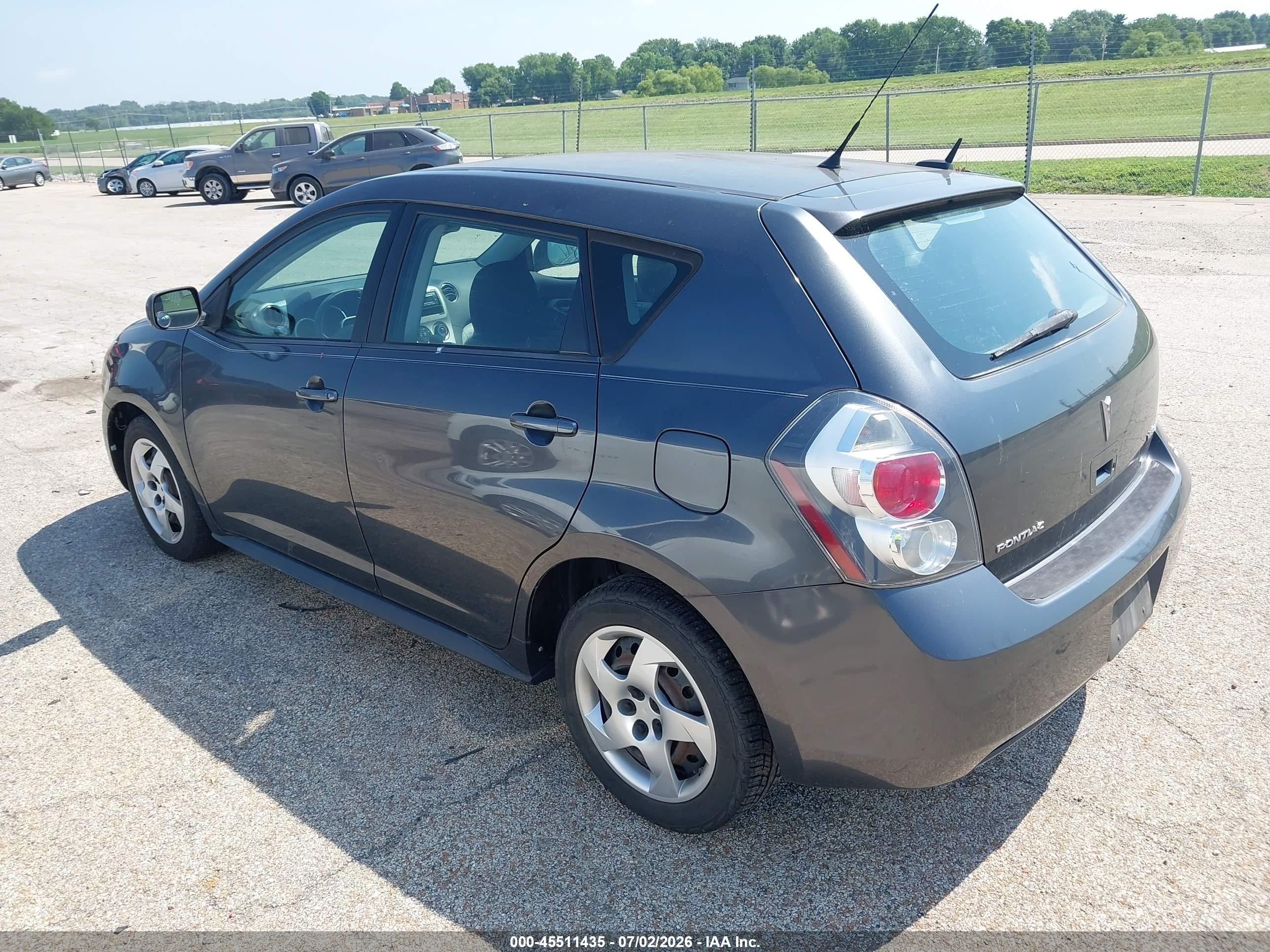 2010 Pontiac Vibe   Gray vin: 5Y2SP6E86AZ410188