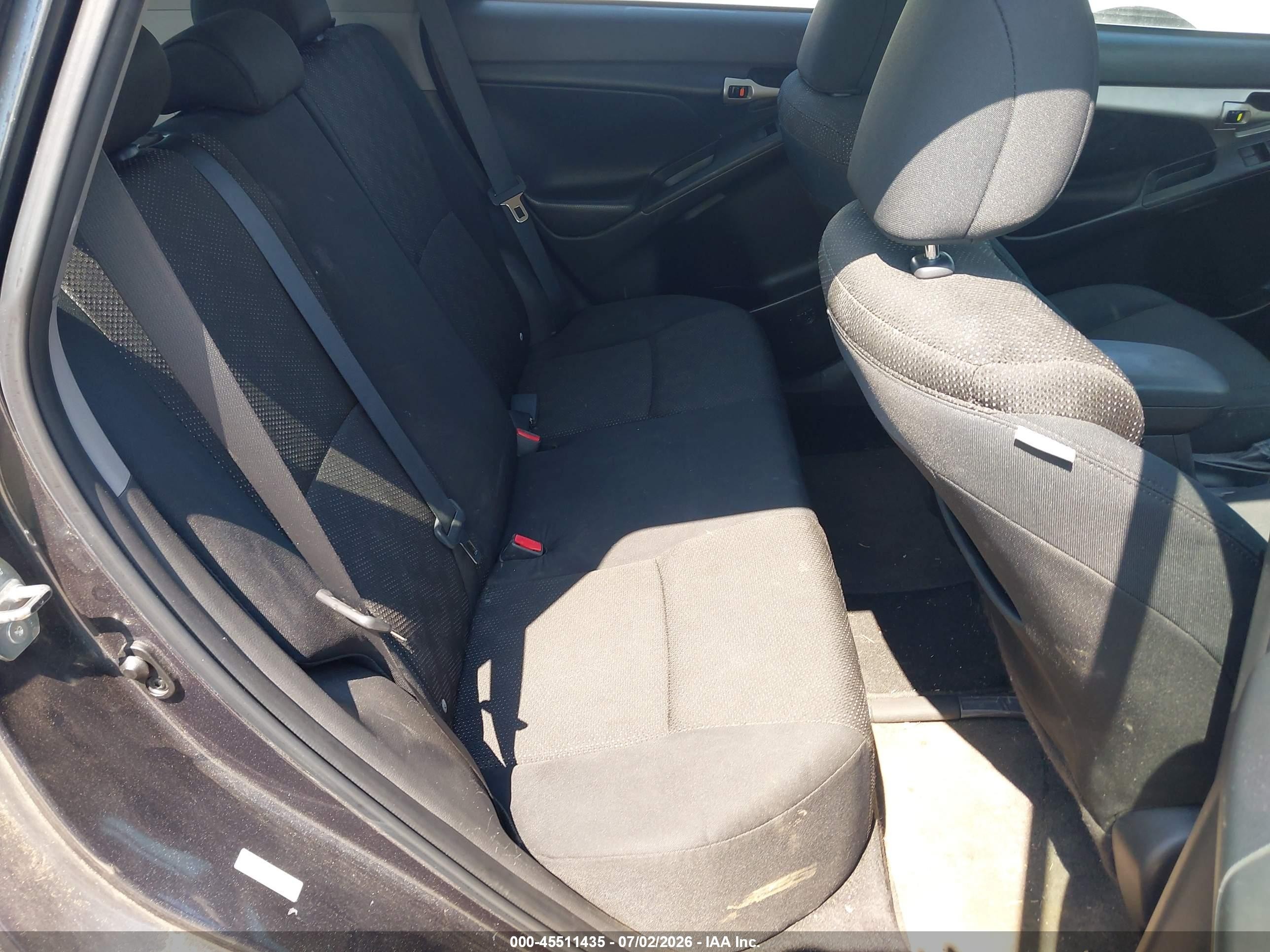2010 Pontiac Vibe   Gray vin: 5Y2SP6E86AZ410188