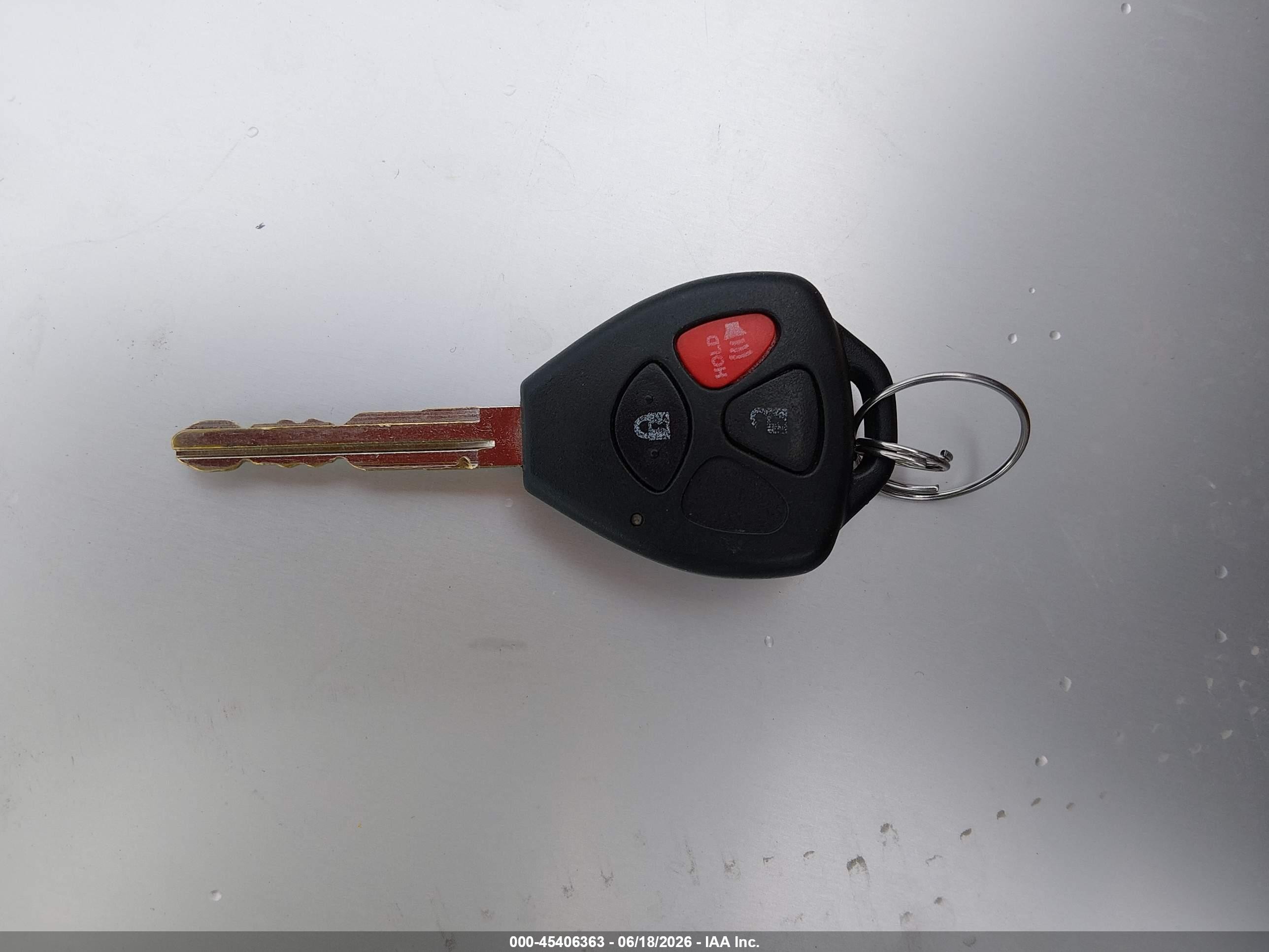 2010 Pontiac Vibe   Red vin: 5Y2SP6E86AZ411924