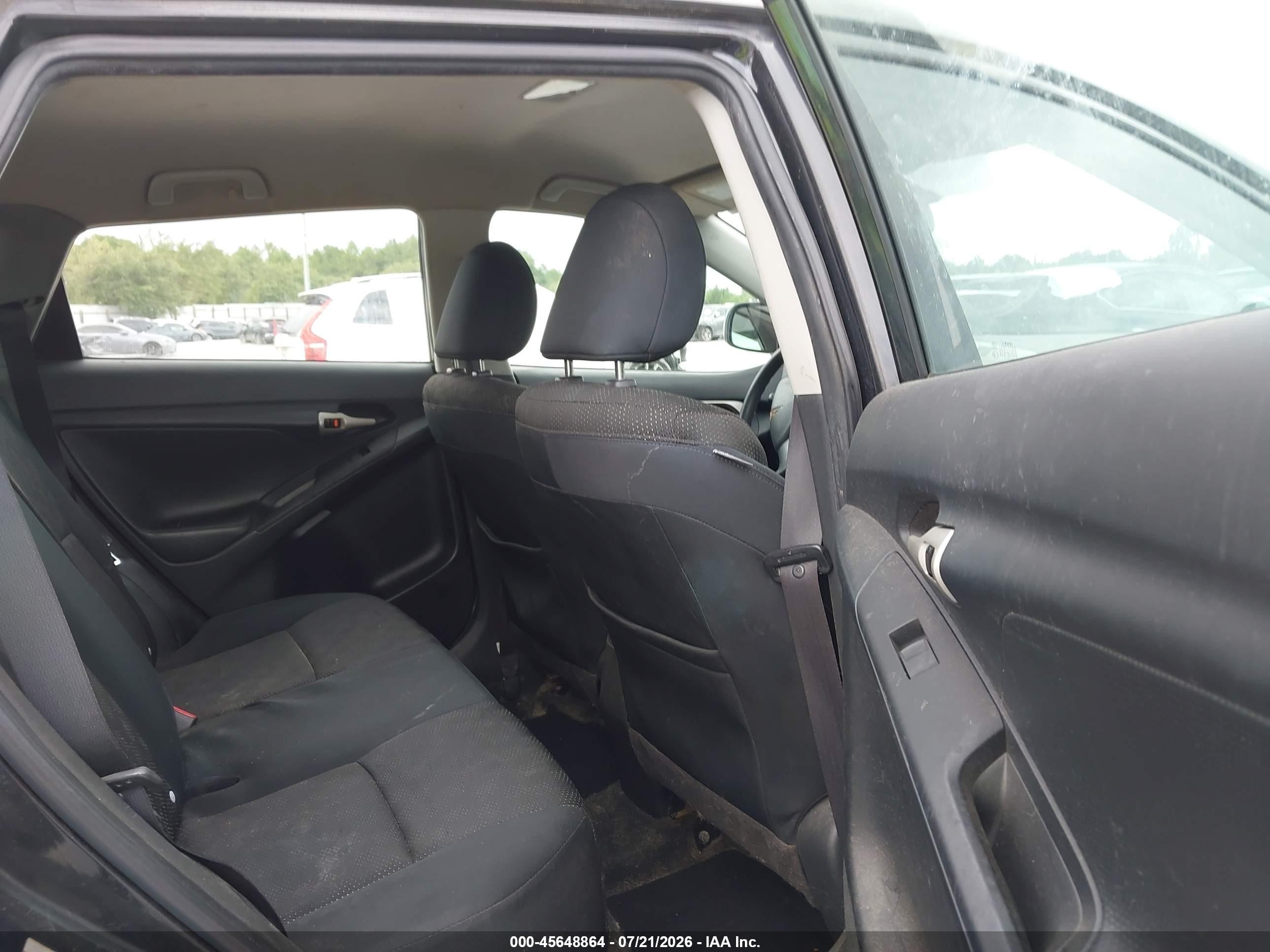 2010 Pontiac Vibe   Black vin: 5Y2SP6E86AZ415407
