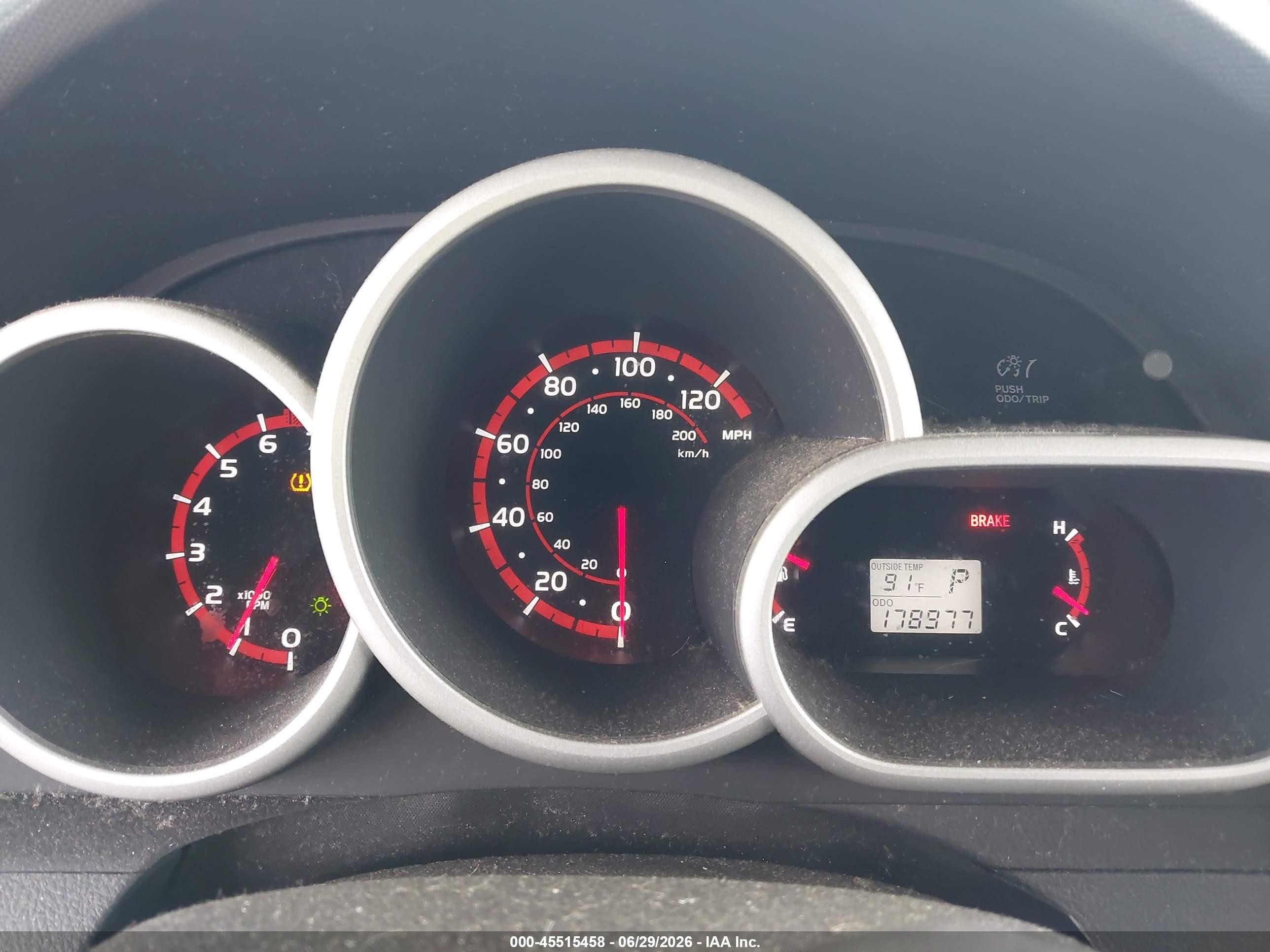 2010 Pontiac Vibe   Black vin: 5Y2SP6E86AZ419246