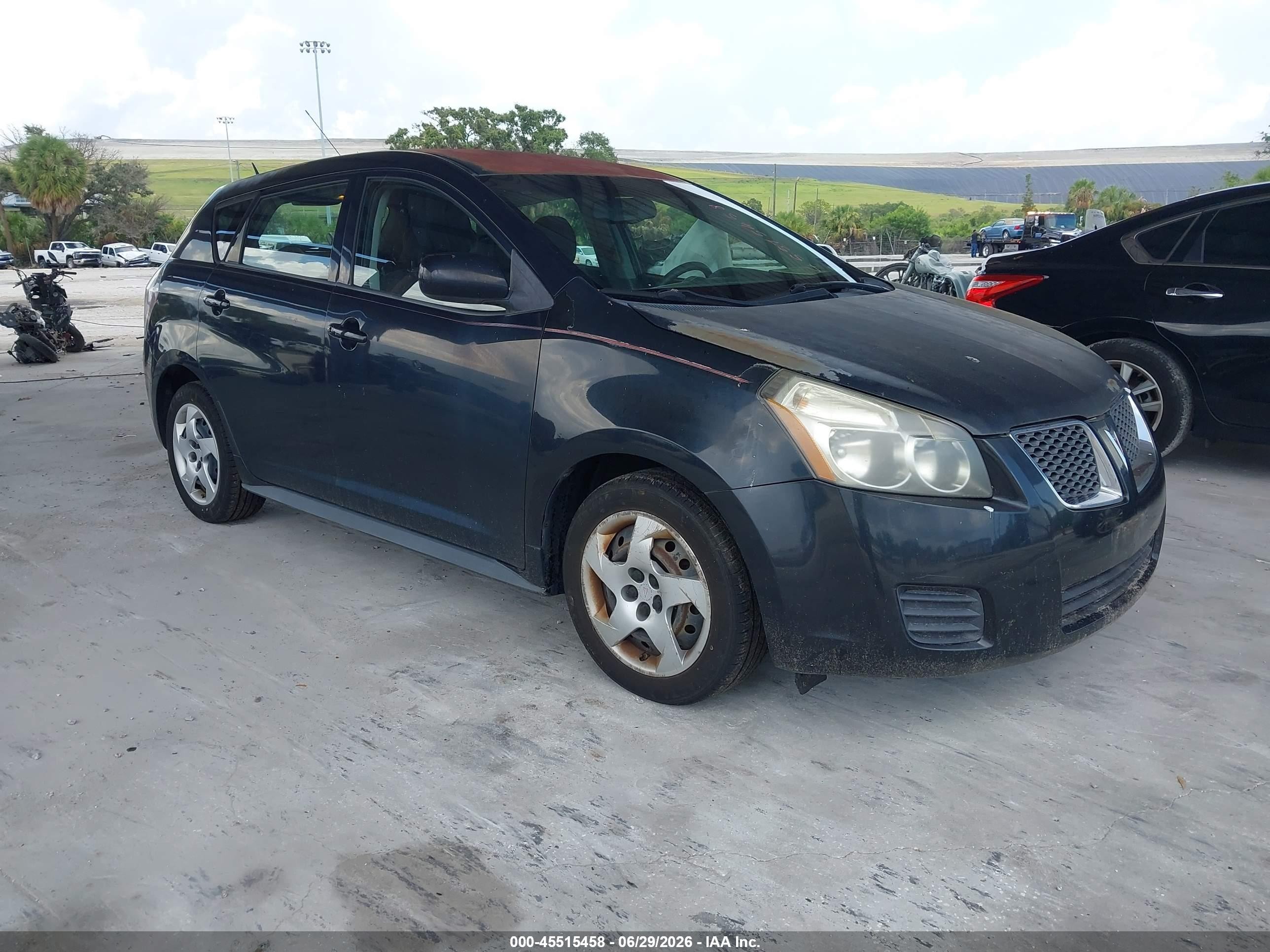 2010 Pontiac Vibe   Black vin: 5Y2SP6E86AZ419246