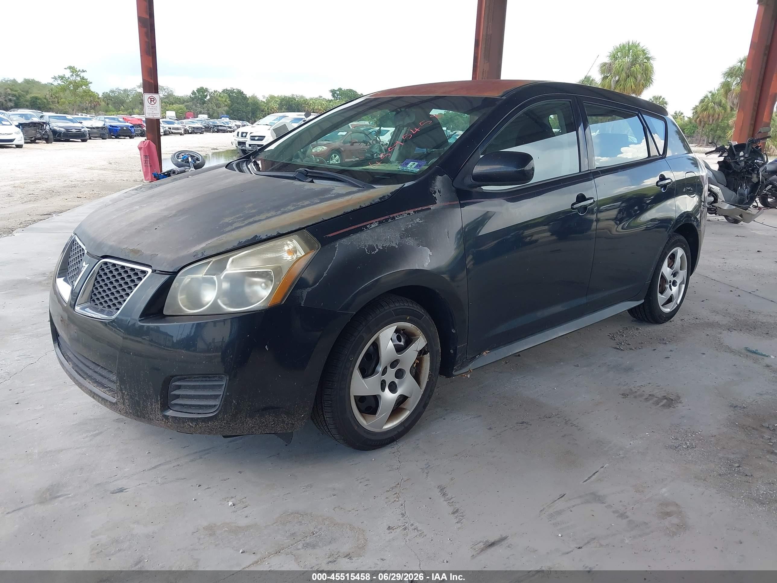 2010 Pontiac Vibe   Black vin: 5Y2SP6E86AZ419246