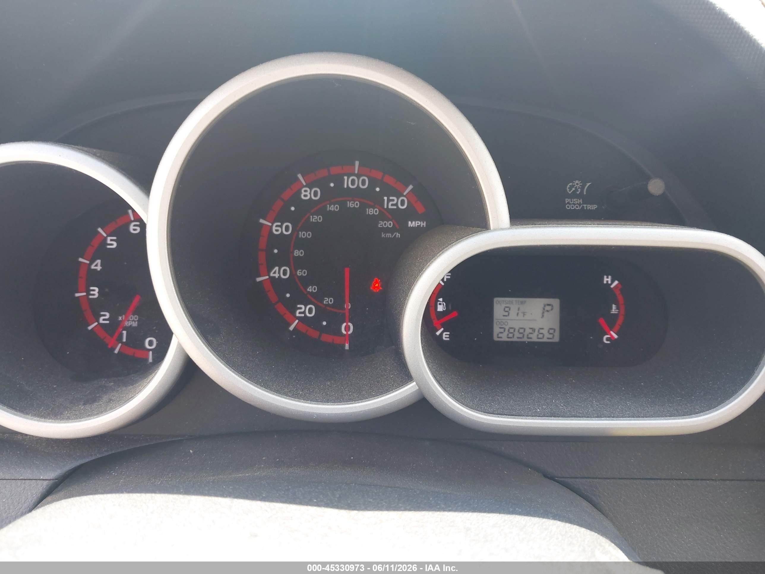 2010 Pontiac Vibe   Серый vin: 5Y2SP6E88AZ400116
