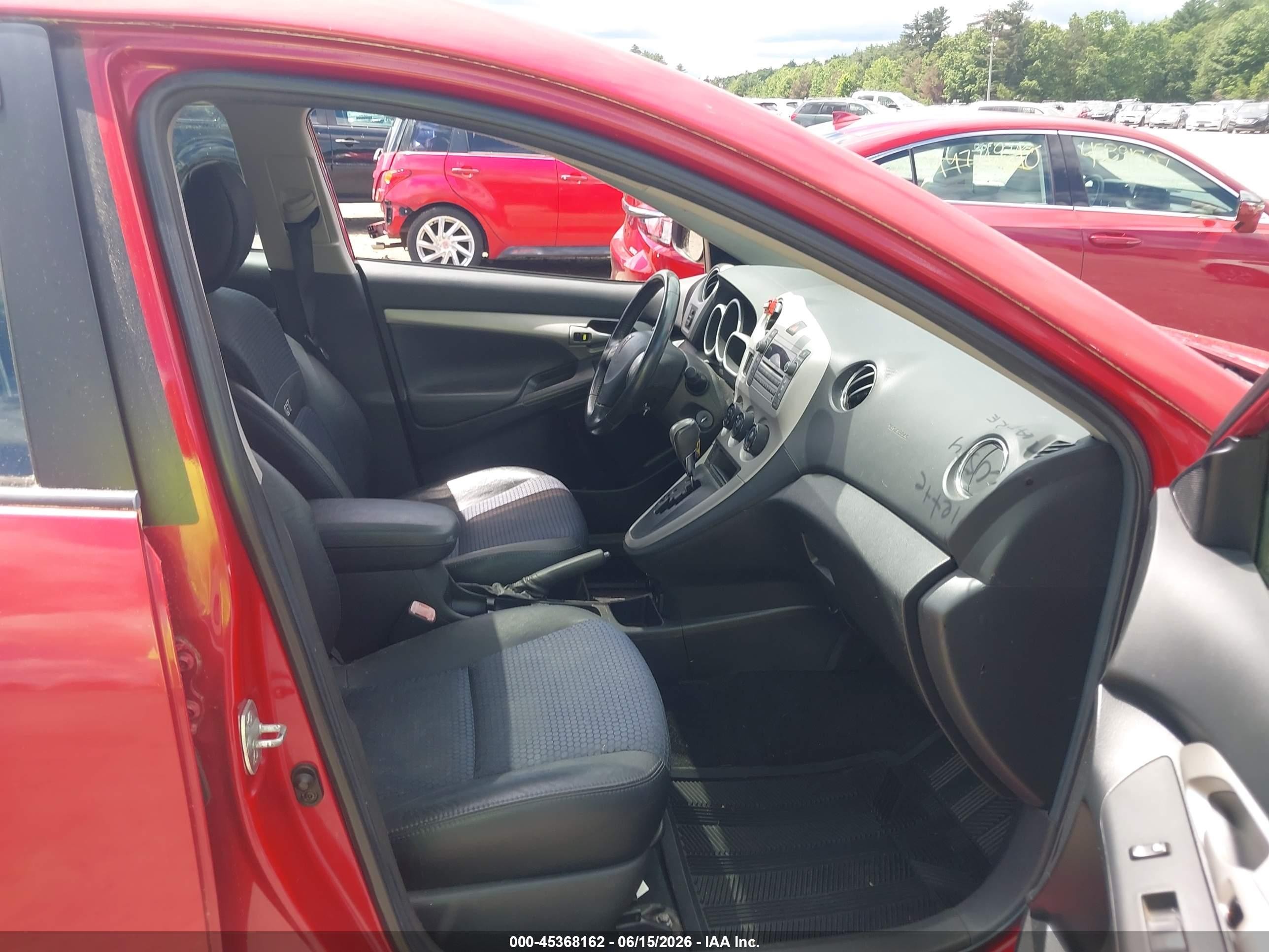 2009 Pontiac Vibe Gt Red vin: 5Y2SR67009Z409048