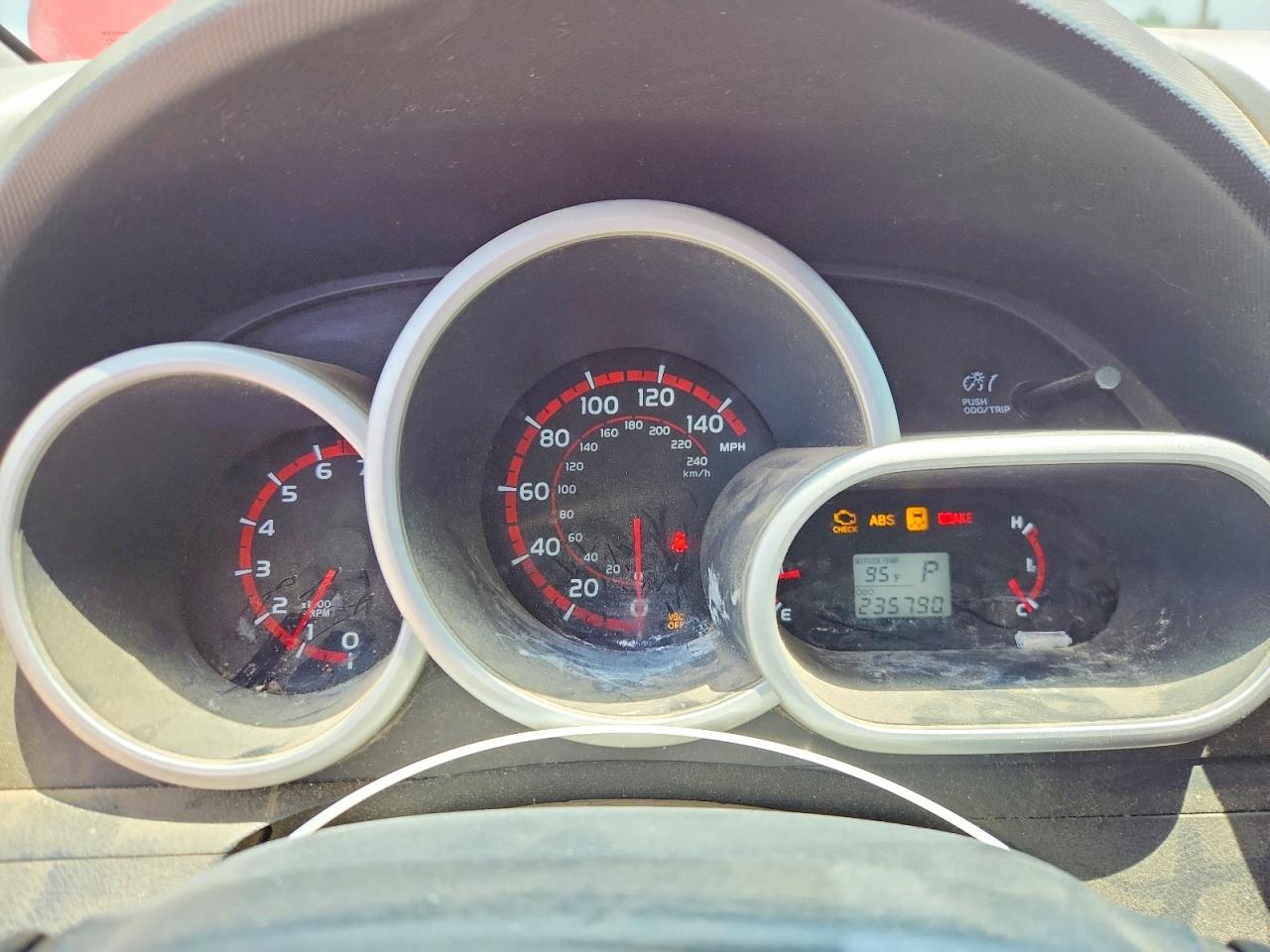 2009 Pontiac Vibe Gt Red vin: 5Y2SR67039Z448541