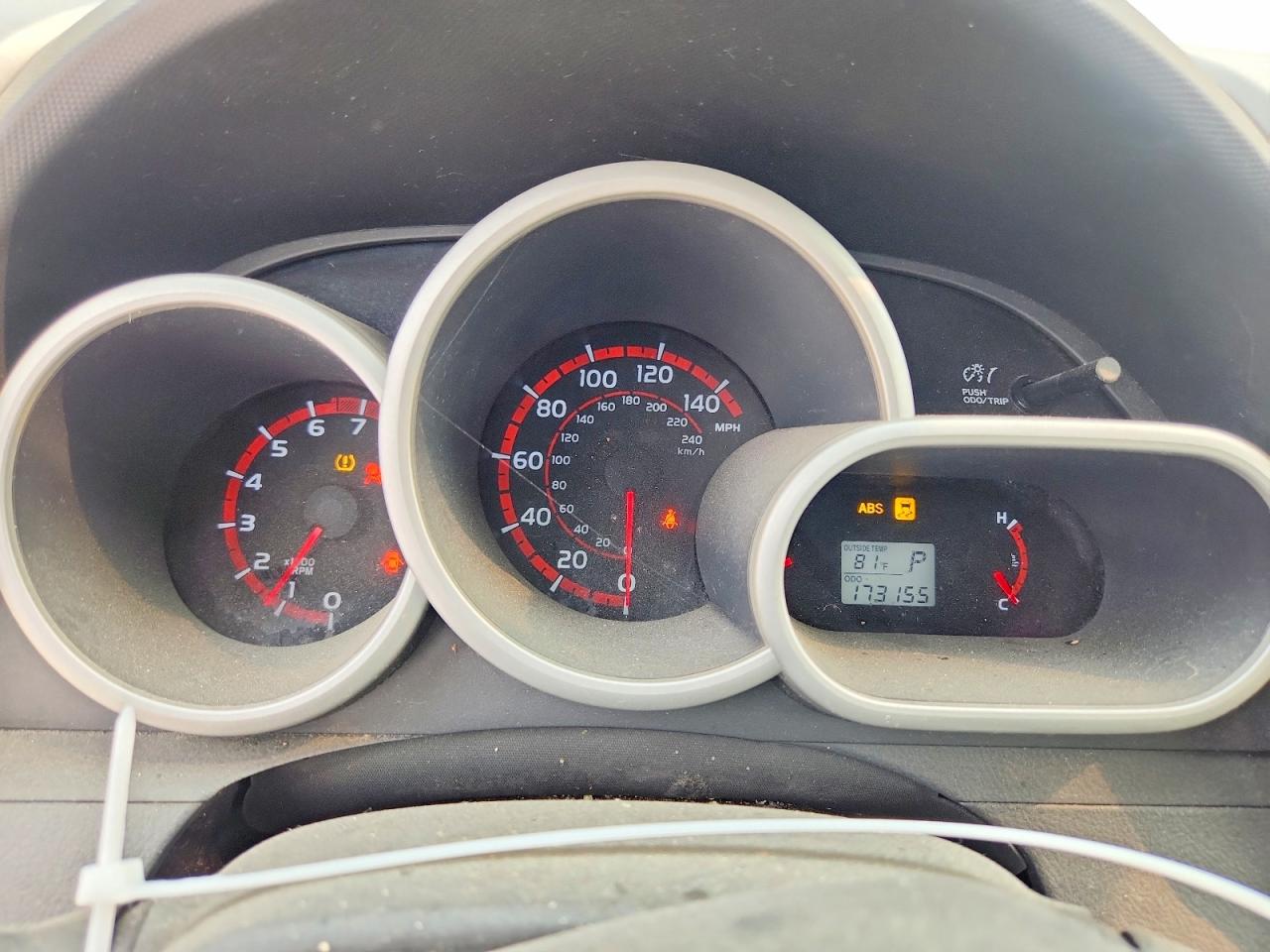 2009 Pontiac Vibe Gt Red vin: 5Y2SR67089Z467313