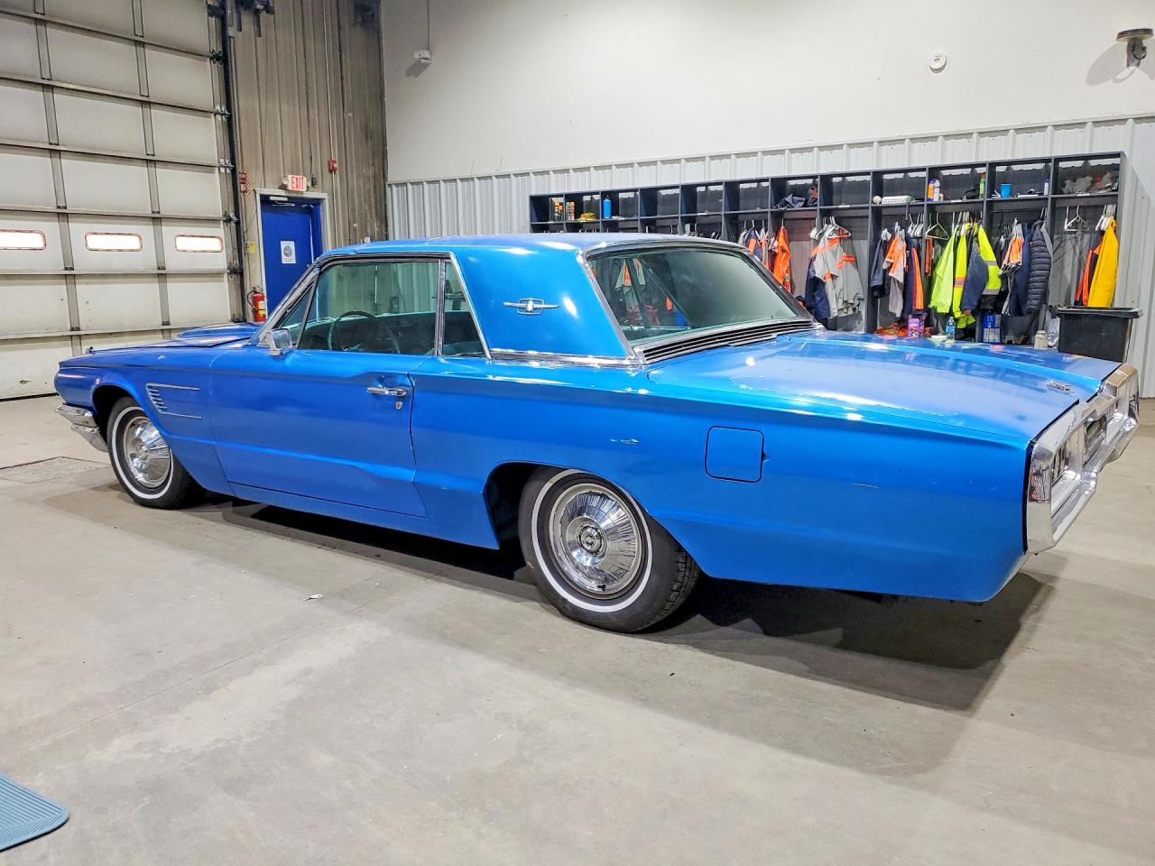 1964 Ford Thunderbird Blue vin: 5Y83Z146969