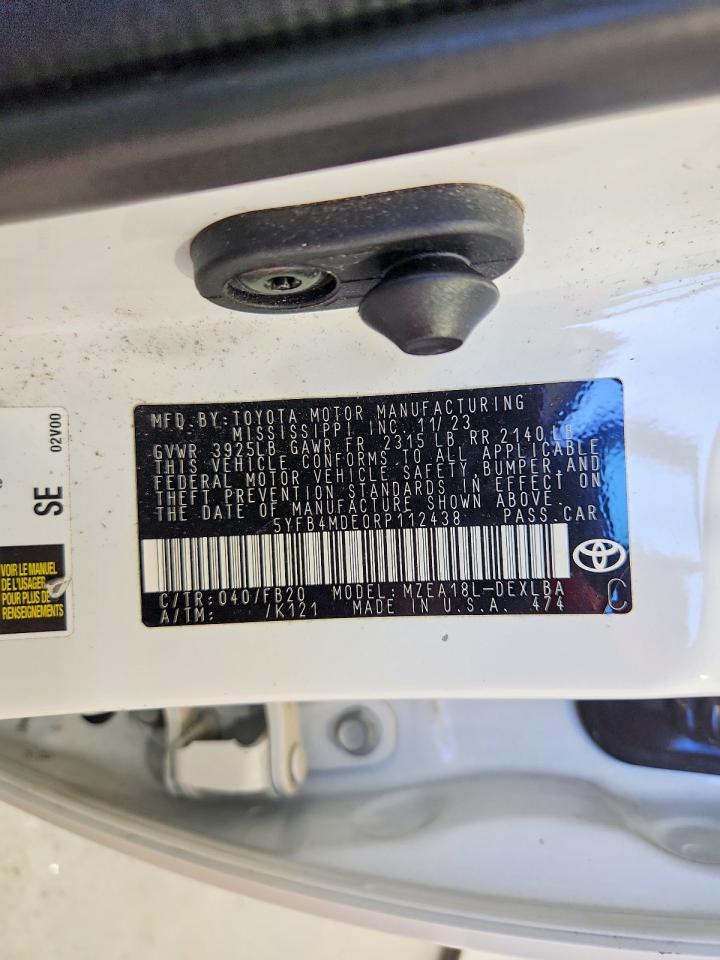 2024 Toyota Corolla Le White vin: 5YFB4MDE0RP112438