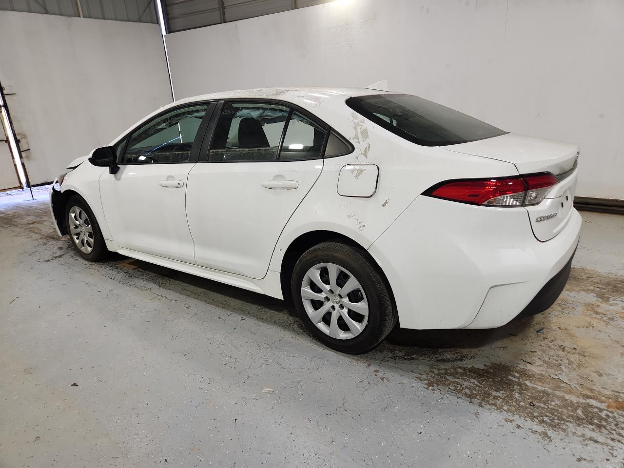 2024 Toyota Corolla Le White vin: 5YFB4MDE0RP112438 Damage: Left Drip Rail, Heavy Scratch, > 12 Inches
