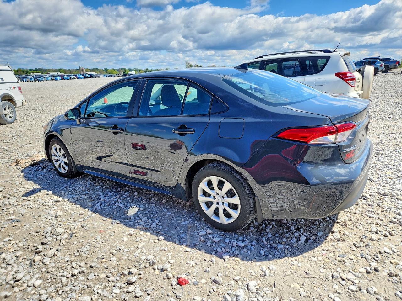 2025 Toyota Corolla Le Gray vin: 5YFB4MDE0SP300995