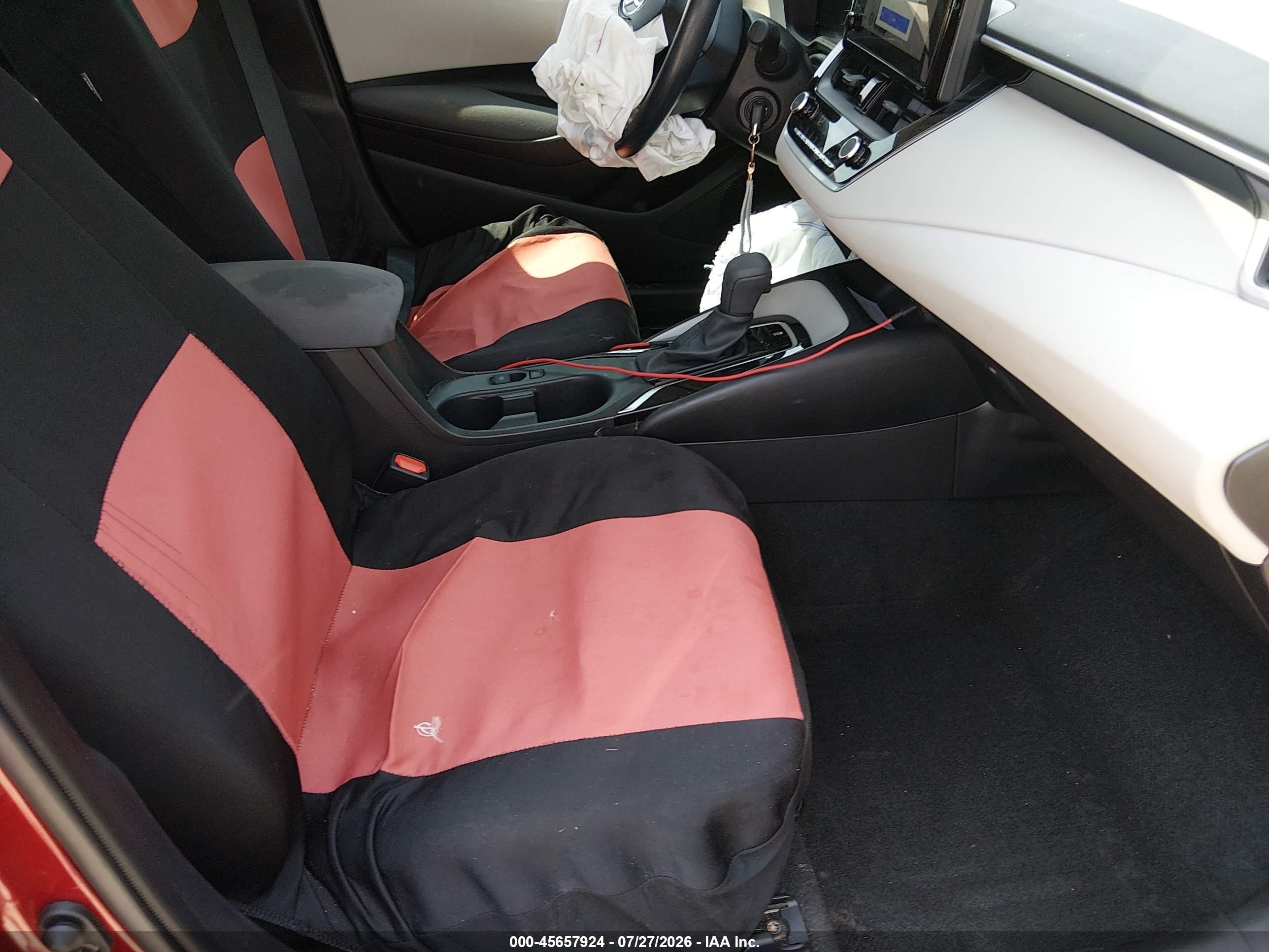 2025 Toyota Corolla Le Black vin: 5YFB4MDE0SP320177