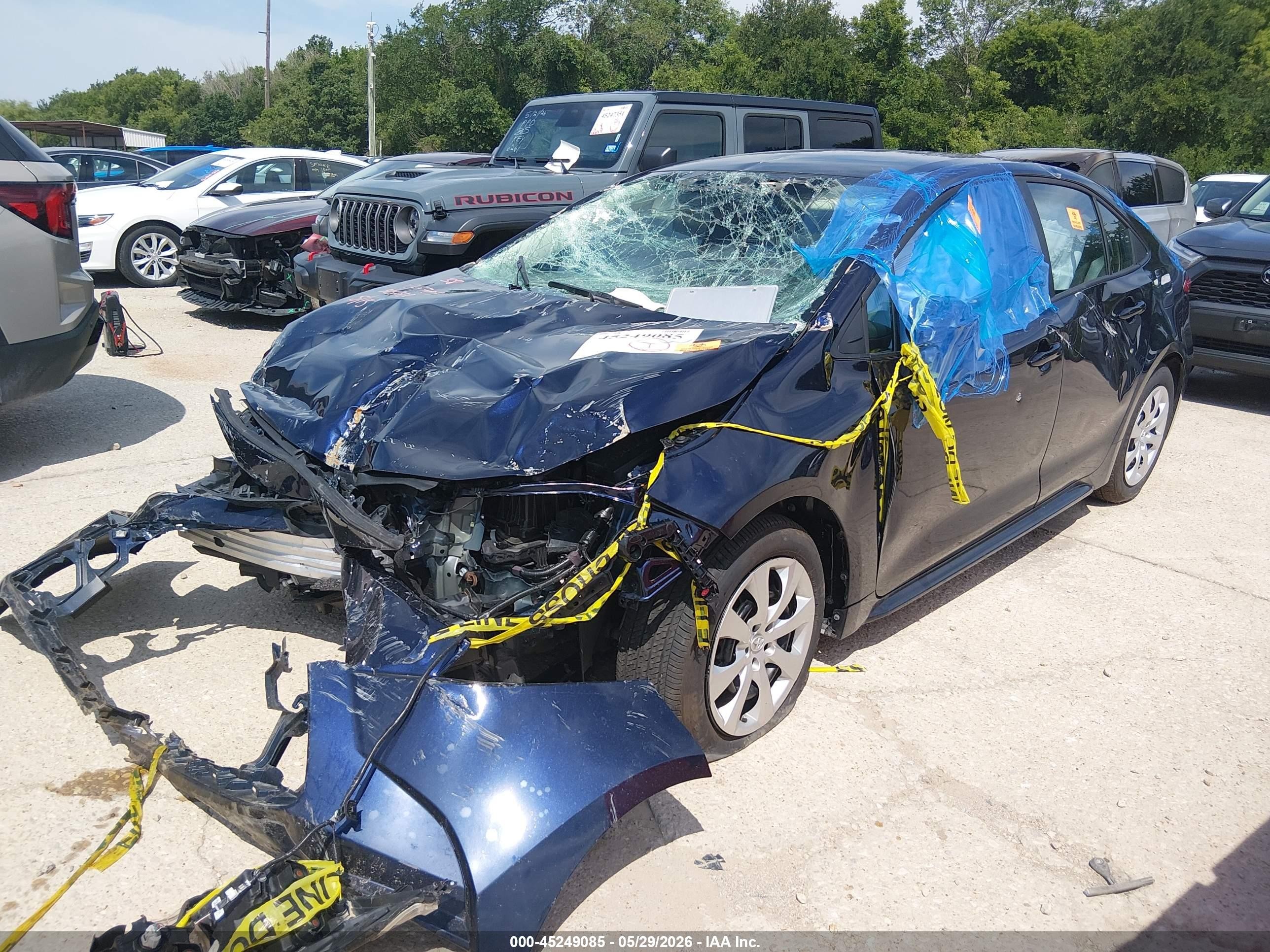 2026 Toyota Corolla Le Blue vin: 5YFB4MDE0TP385242