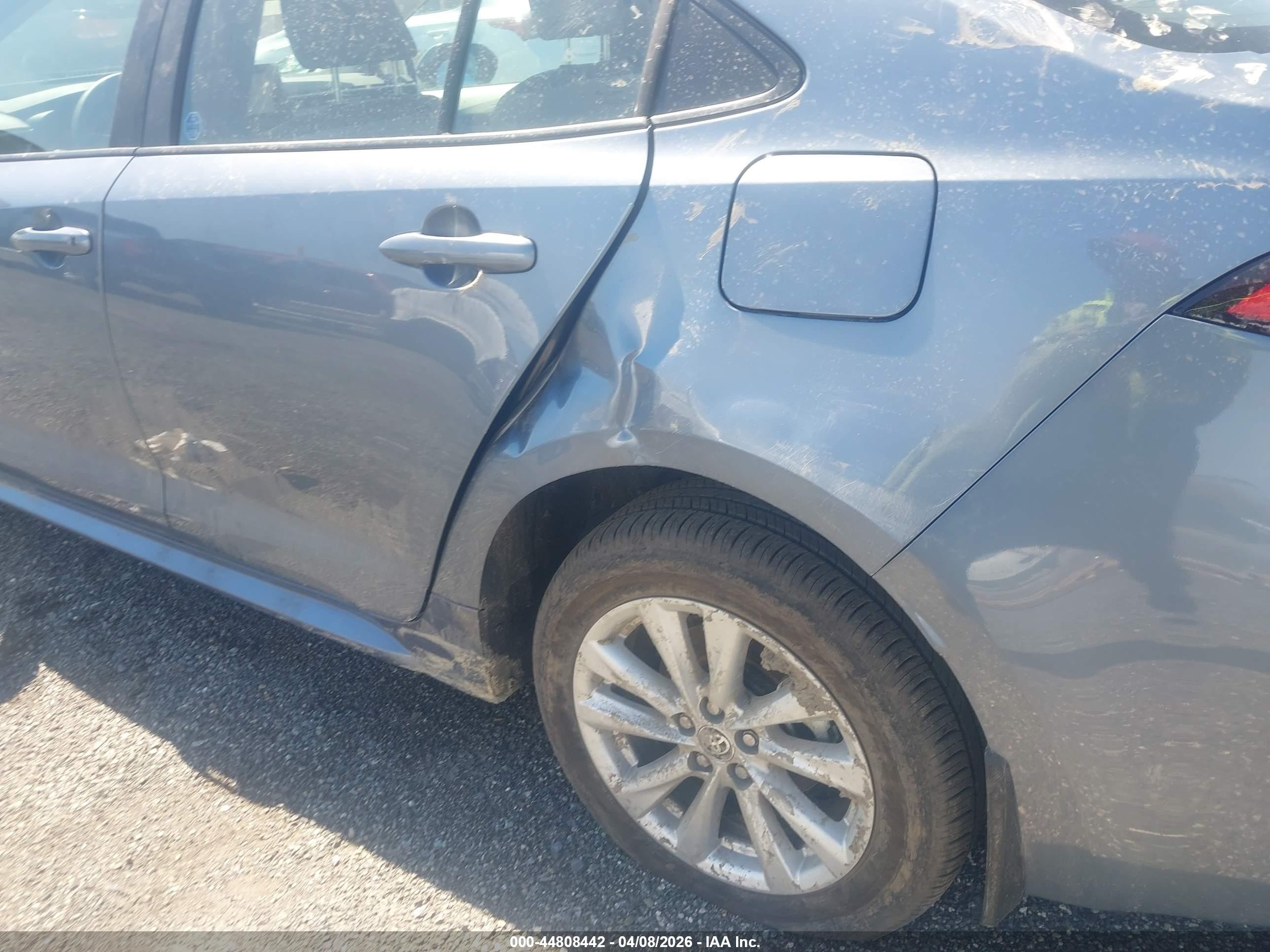 2026 Toyota Corolla Le Blue vin: 5YFB4MDE0TP396502