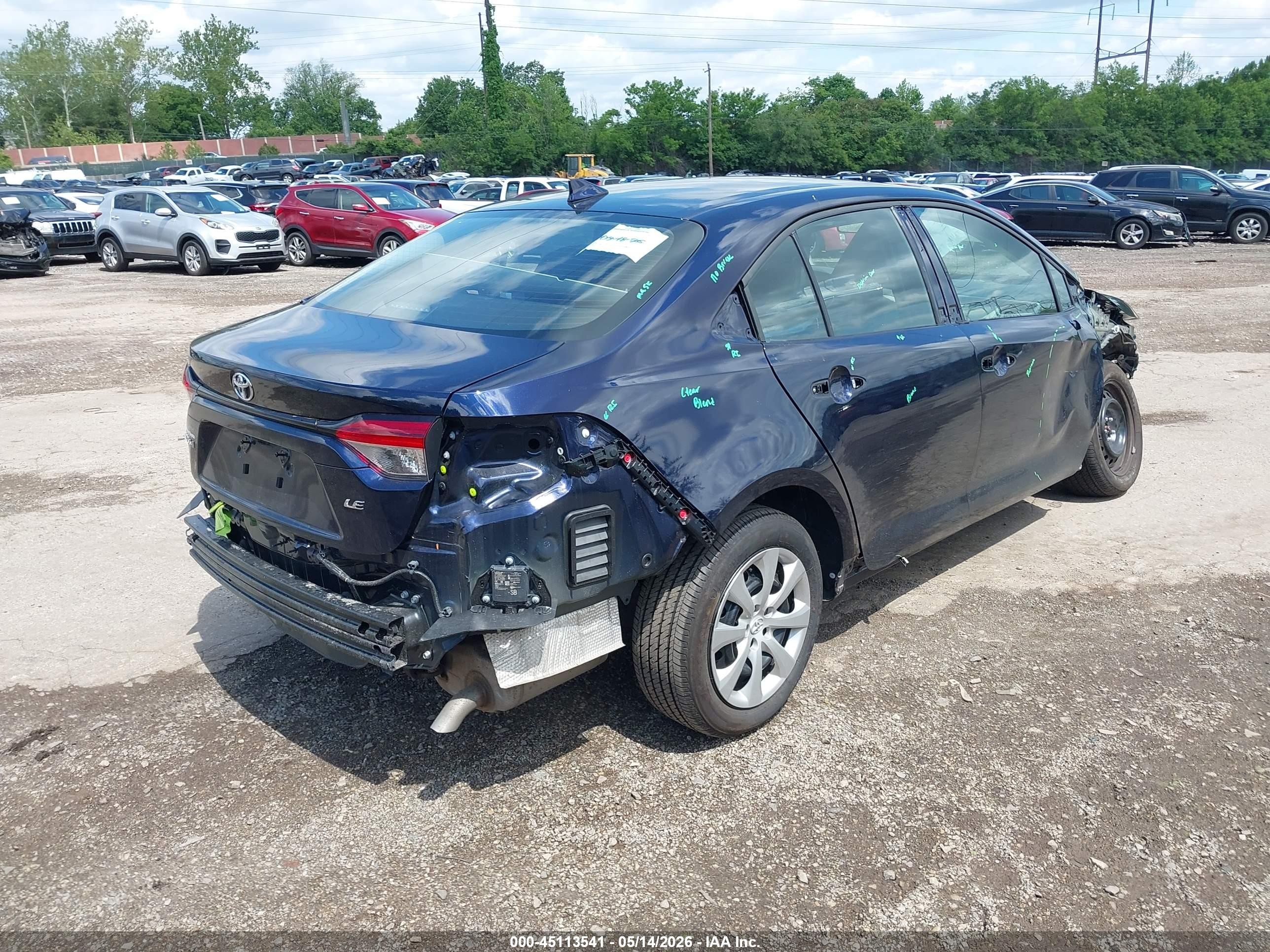 2026 Toyota Corolla Le Blue vin: 5YFB4MDE1TP392748