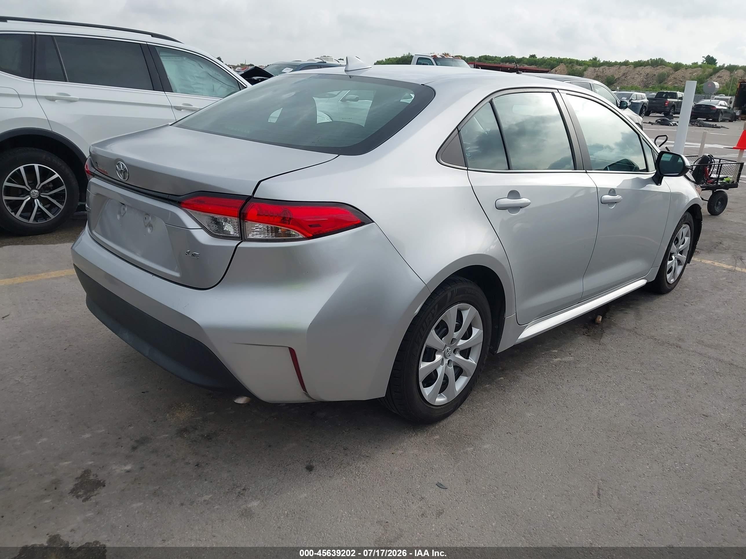2023 Toyota Corolla Le Silver vin: 5YFB4MDE2PP014170