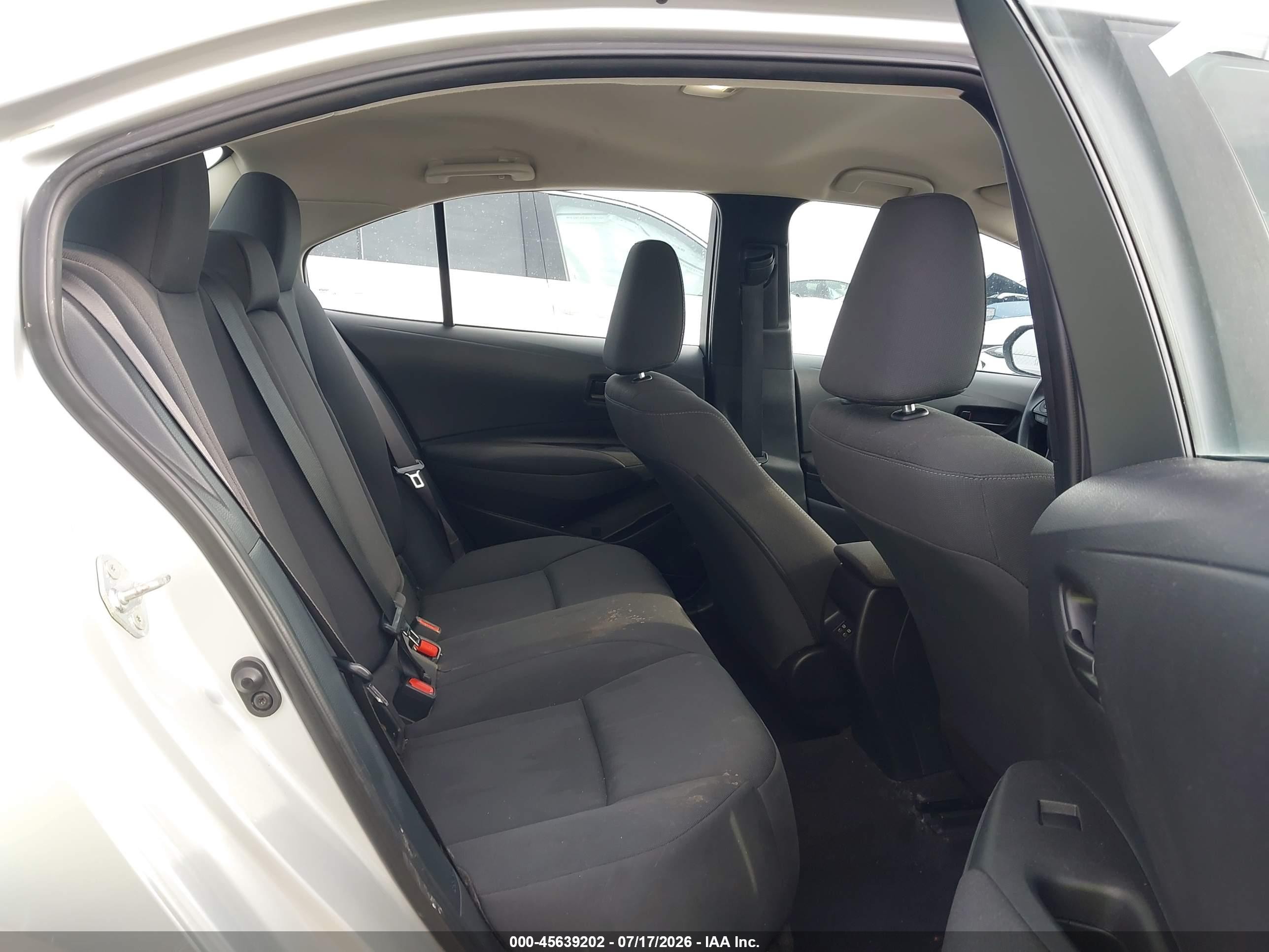2023 Toyota Corolla Le Silver vin: 5YFB4MDE2PP014170