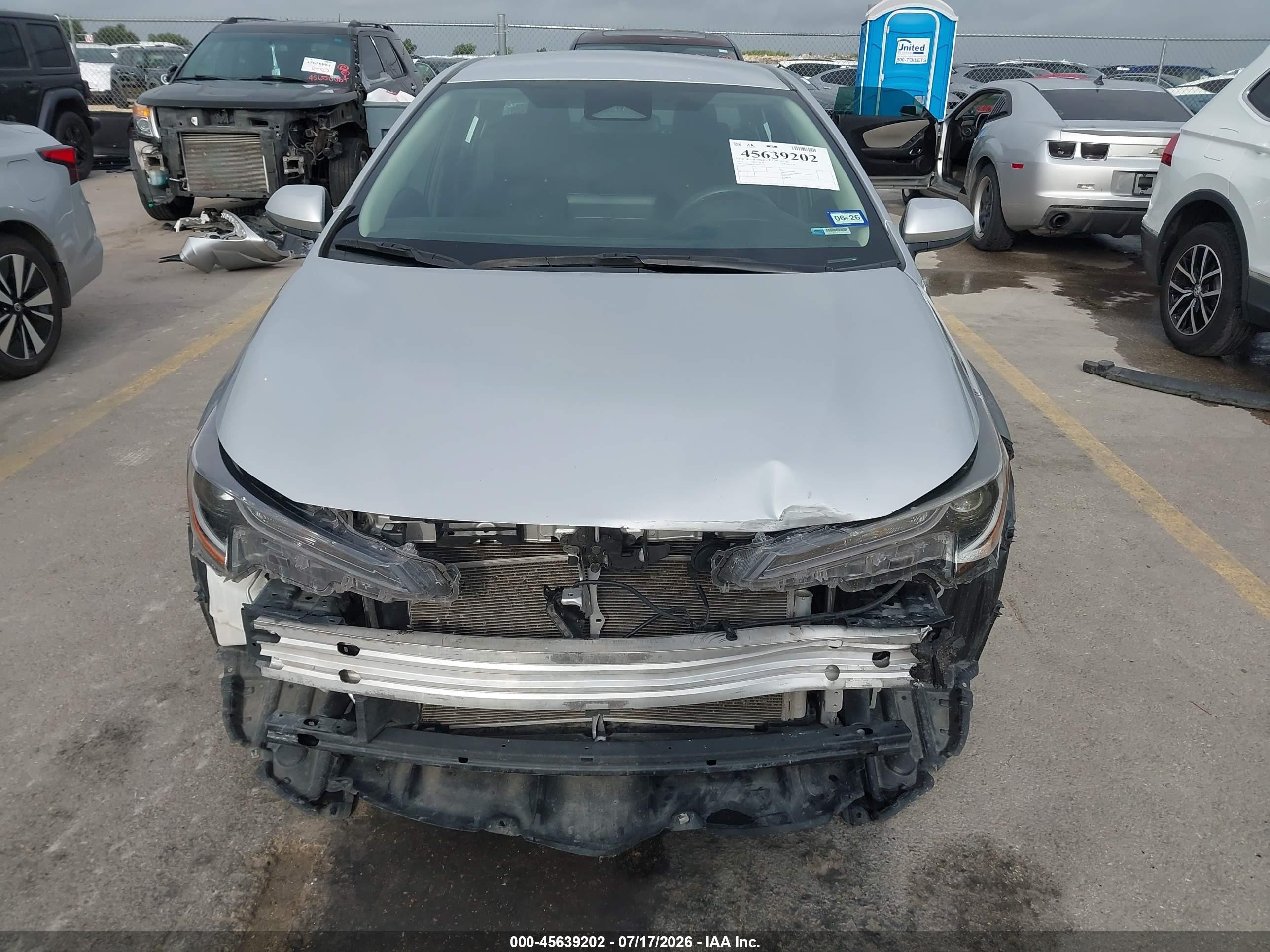 2023 Toyota Corolla Le Silver vin: 5YFB4MDE2PP014170