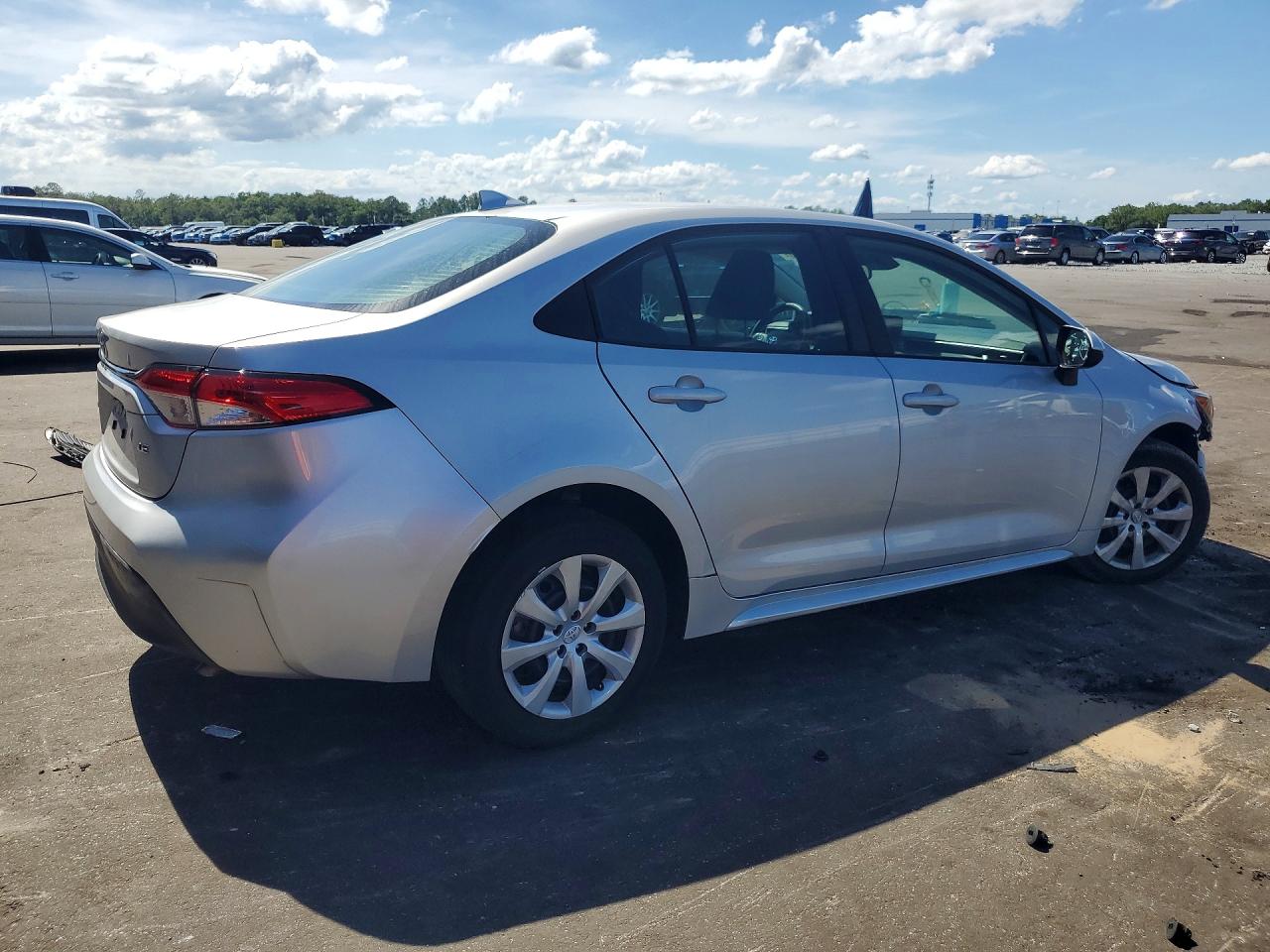 2023 Toyota Corolla Le Silver vin: 5YFB4MDE2PP066964