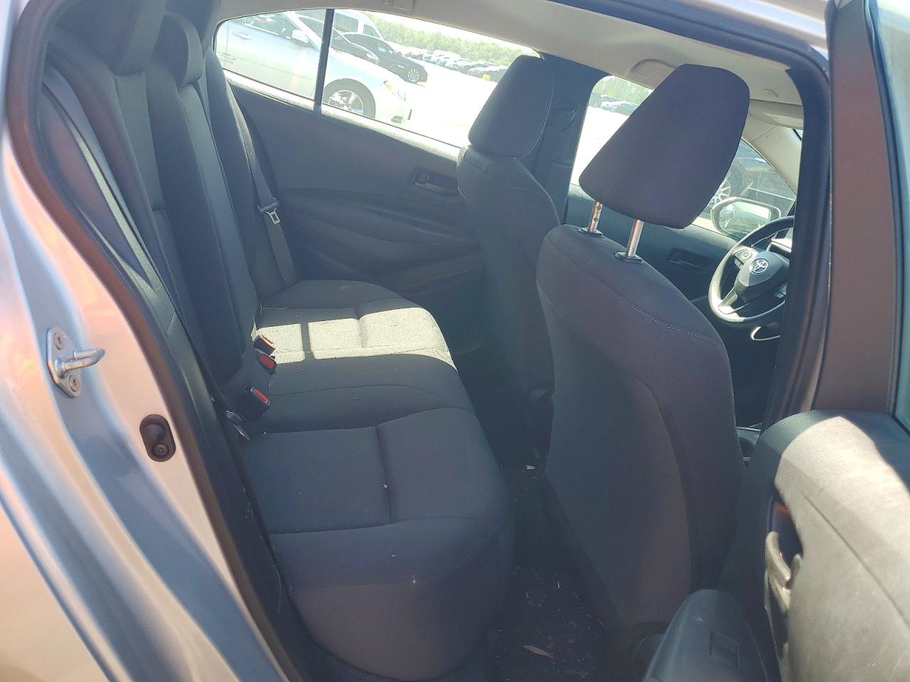 2023 Toyota Corolla Le Silver vin: 5YFB4MDE2PP066964