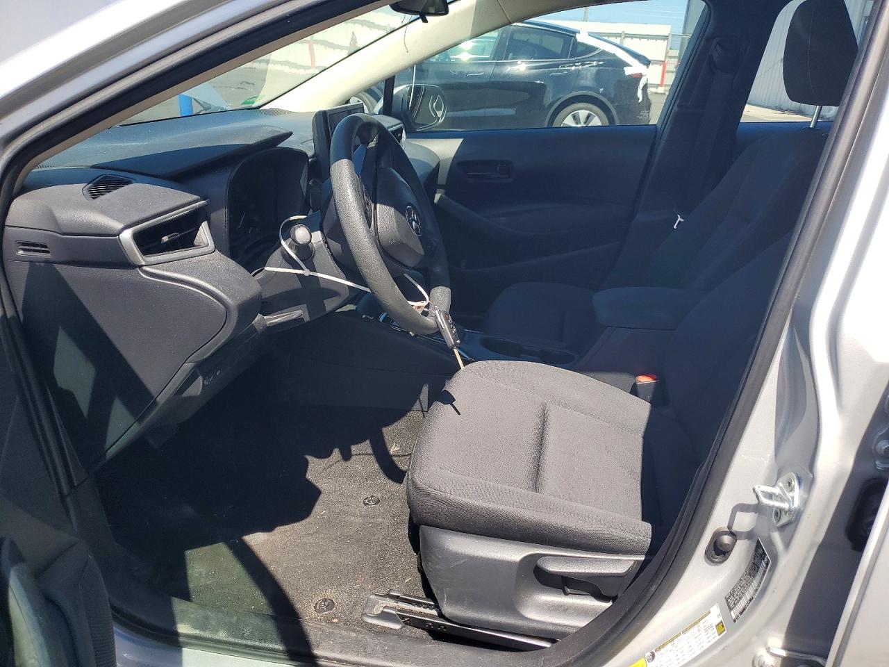 2023 Toyota Corolla Le Silver vin: 5YFB4MDE2PP066964