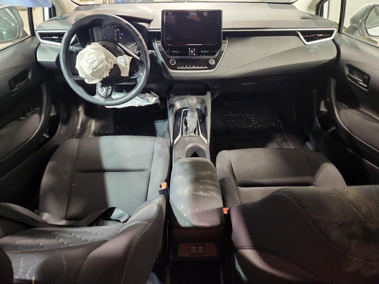 2024 Toyota Corolla Le White vin: 5YFB4MDE2RP150396