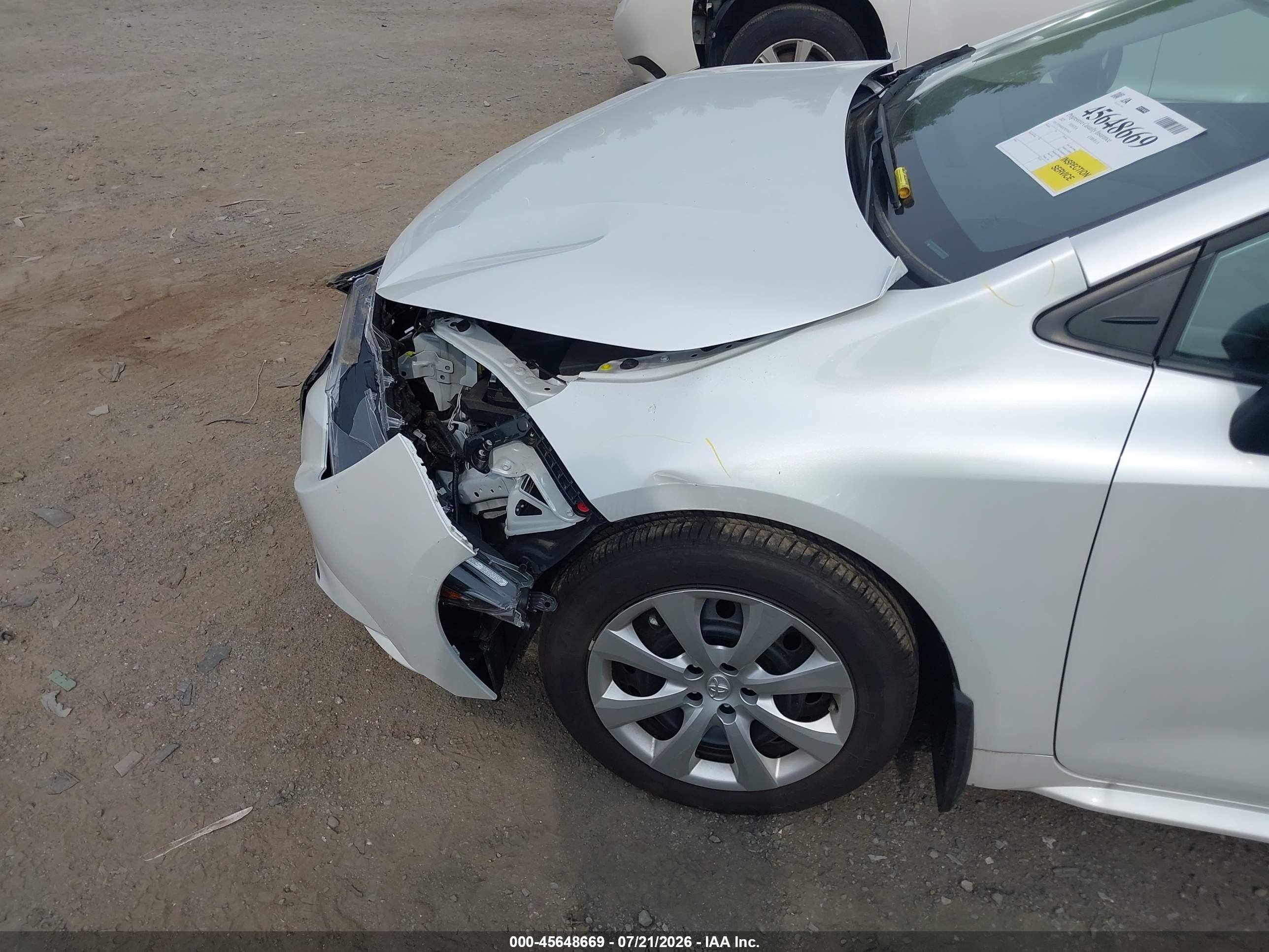 2025 Toyota Corolla Le White vin: 5YFB4MDE3SP324420