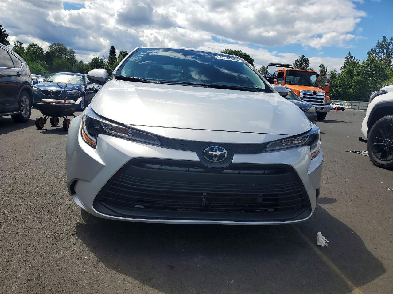 2023 Toyota Corolla Le Silver vin: 5YFB4MDE4PP010234