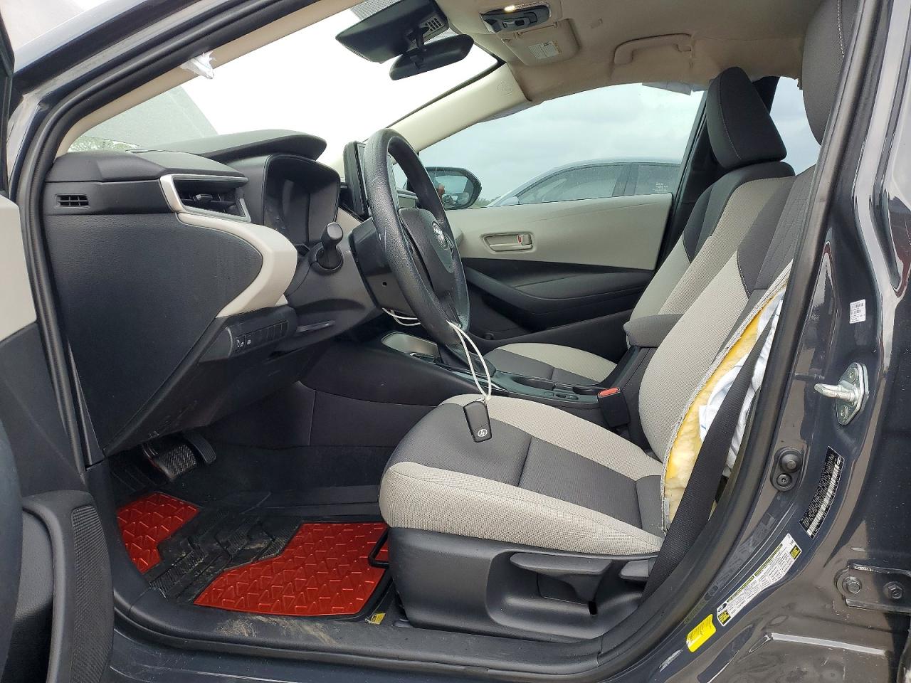 2023 Toyota Corolla Le Gray vin: 5YFB4MDE4PP058784
