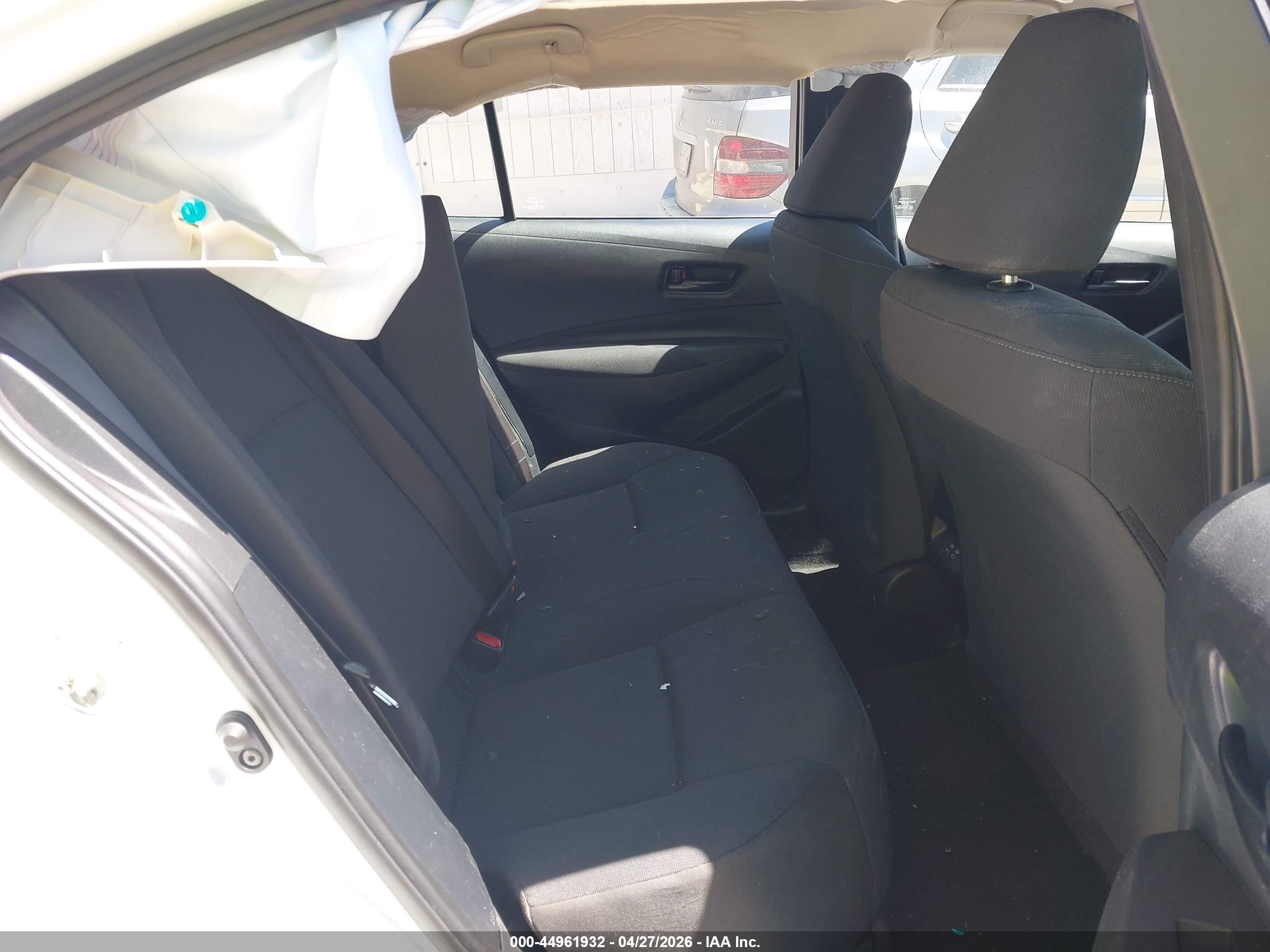 2023 Toyota Corolla Le White vin: 5YFB4MDE5PP003695