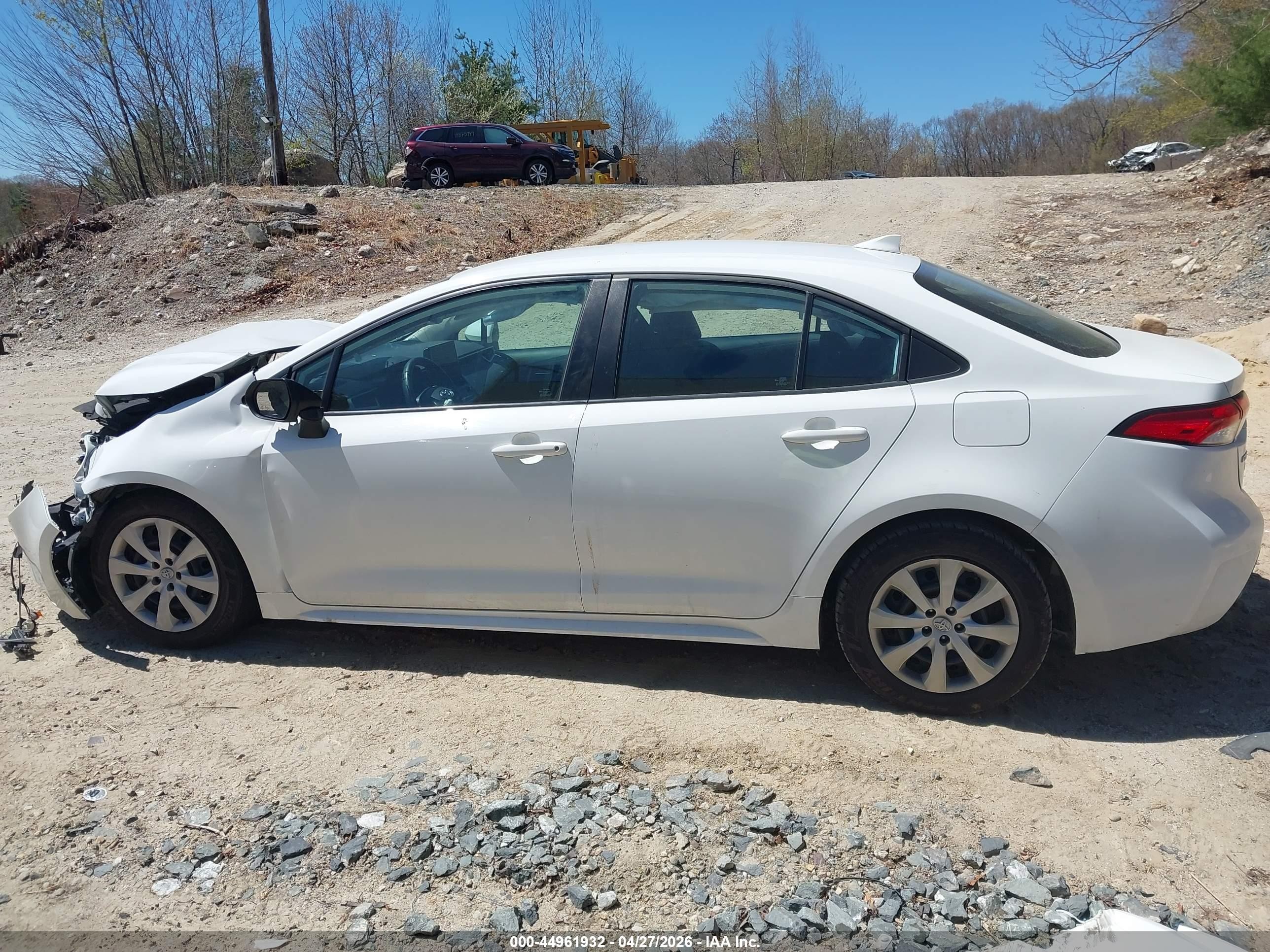 2023 Toyota Corolla Le White vin: 5YFB4MDE5PP003695