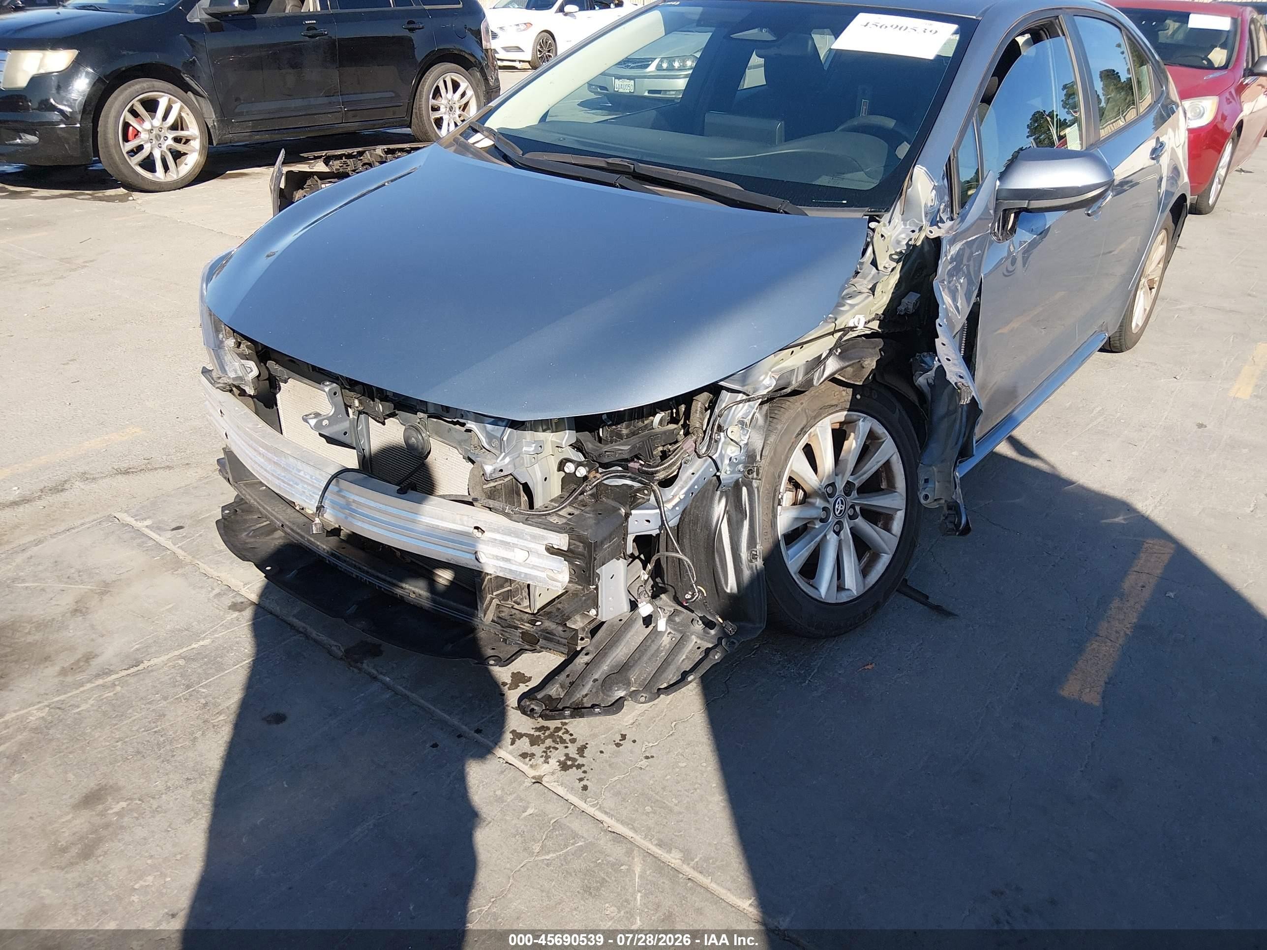 2024 Toyota Corolla Le Синий vin: 5YFB4MDE5RP122902