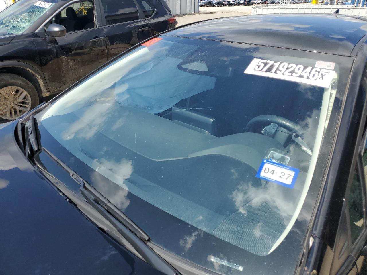 2025 Toyota Corolla Le Black vin: 5YFB4MDE5SP311426 Damage: Windshield, Broken, Replacement Required