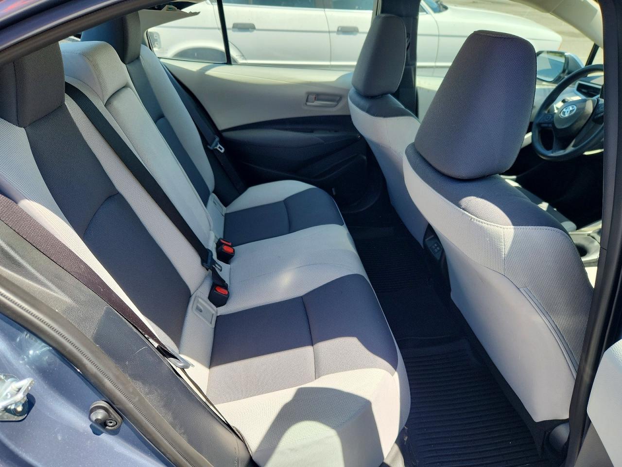2026 Toyota Corolla Le Синий vin: 5YFB4MDE5TP372275