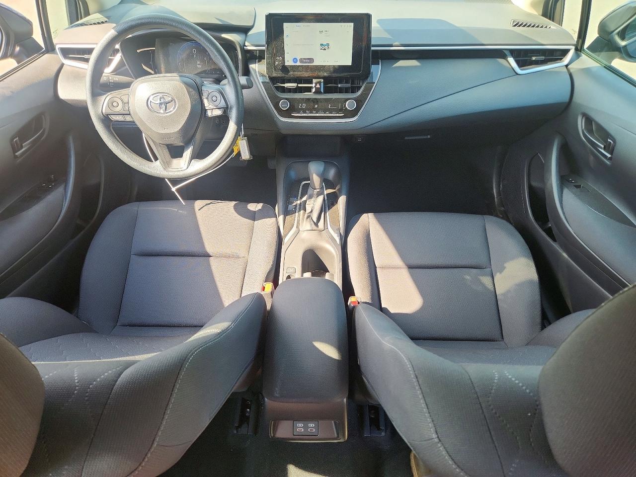 2026 Toyota Corolla Le Blue vin: 5YFB4MDE5TP456404