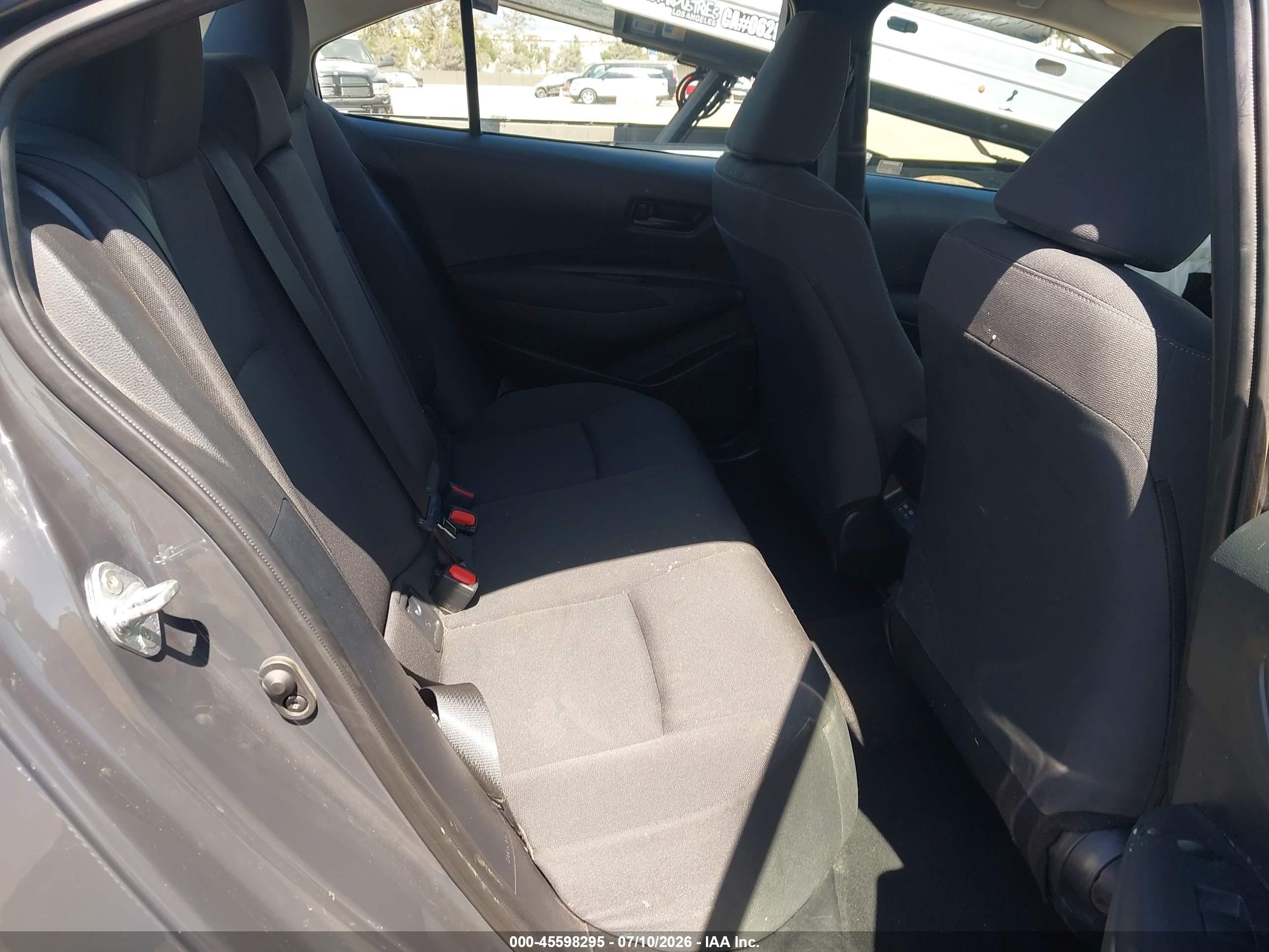 2025 Toyota Corolla Le Gray vin: 5YFB4MDE6SP302007
