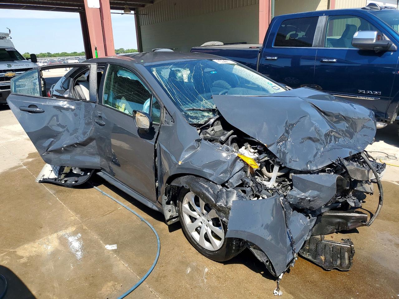 2024 Toyota Corolla Le Gray vin: 5YFB4MDE7RP216070
