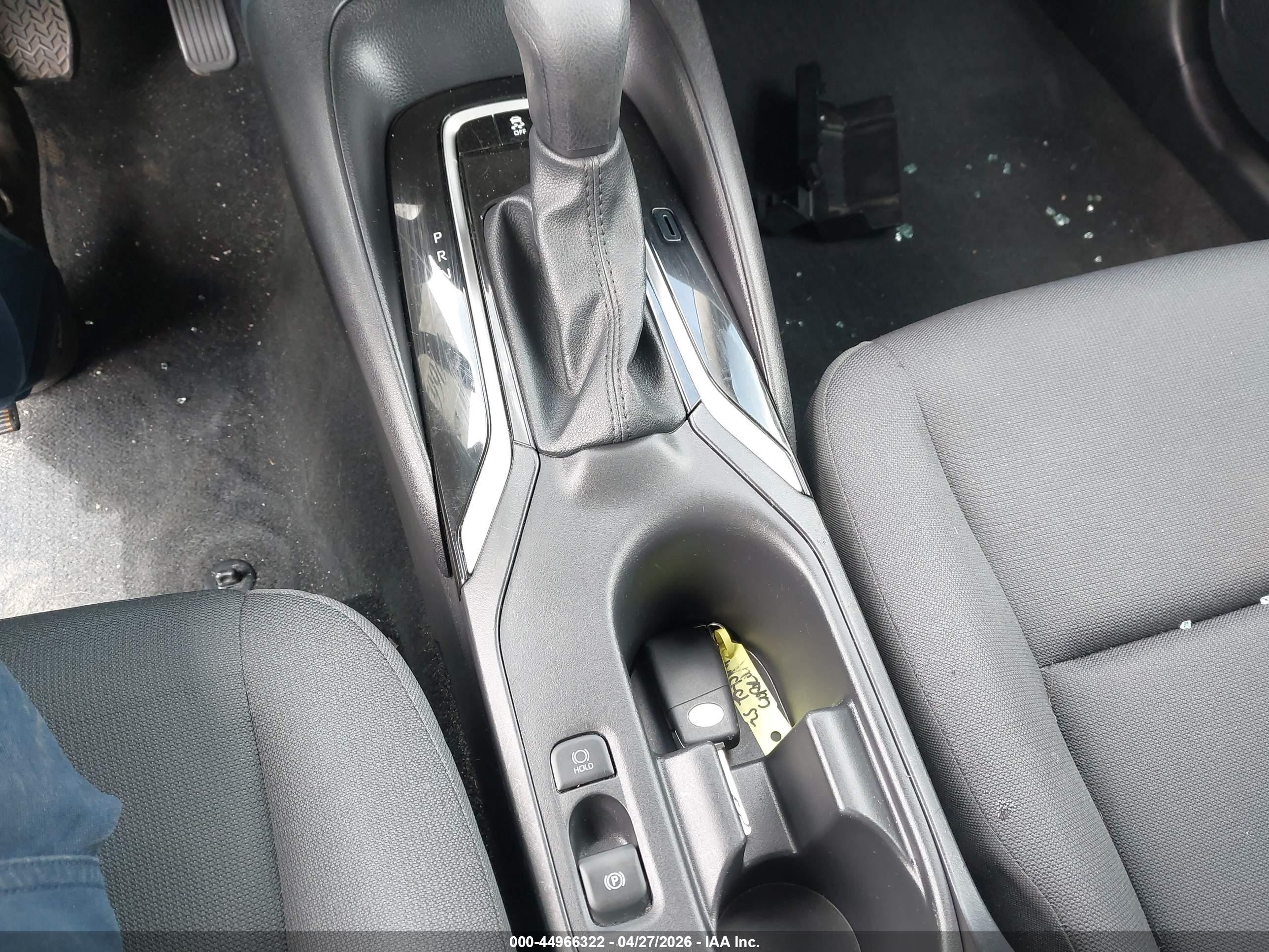 2025 Toyota Corolla Le Silver vin: 5YFB4MDE7SP269731