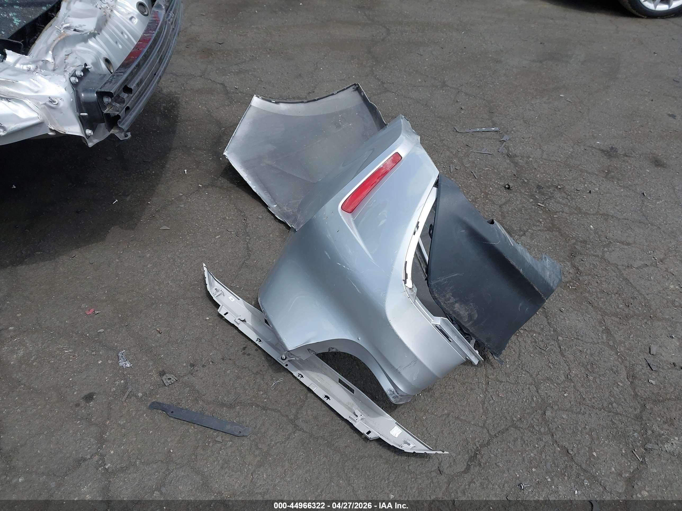 2025 Toyota Corolla Le Silver vin: 5YFB4MDE7SP269731