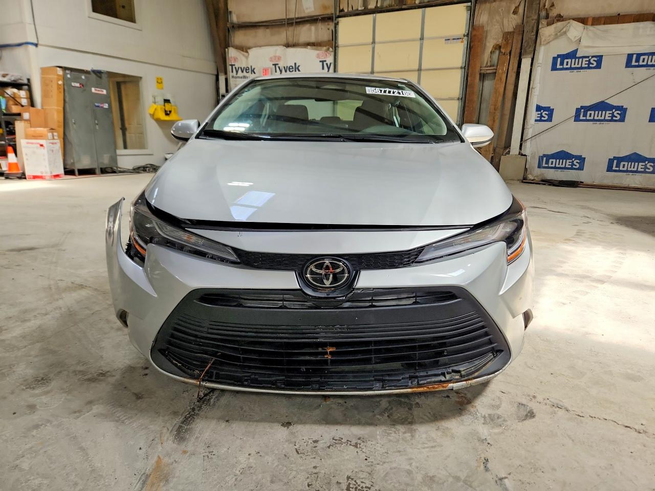 2025 Toyota Corolla Le Silver vin: 5YFB4MDE7SP333136