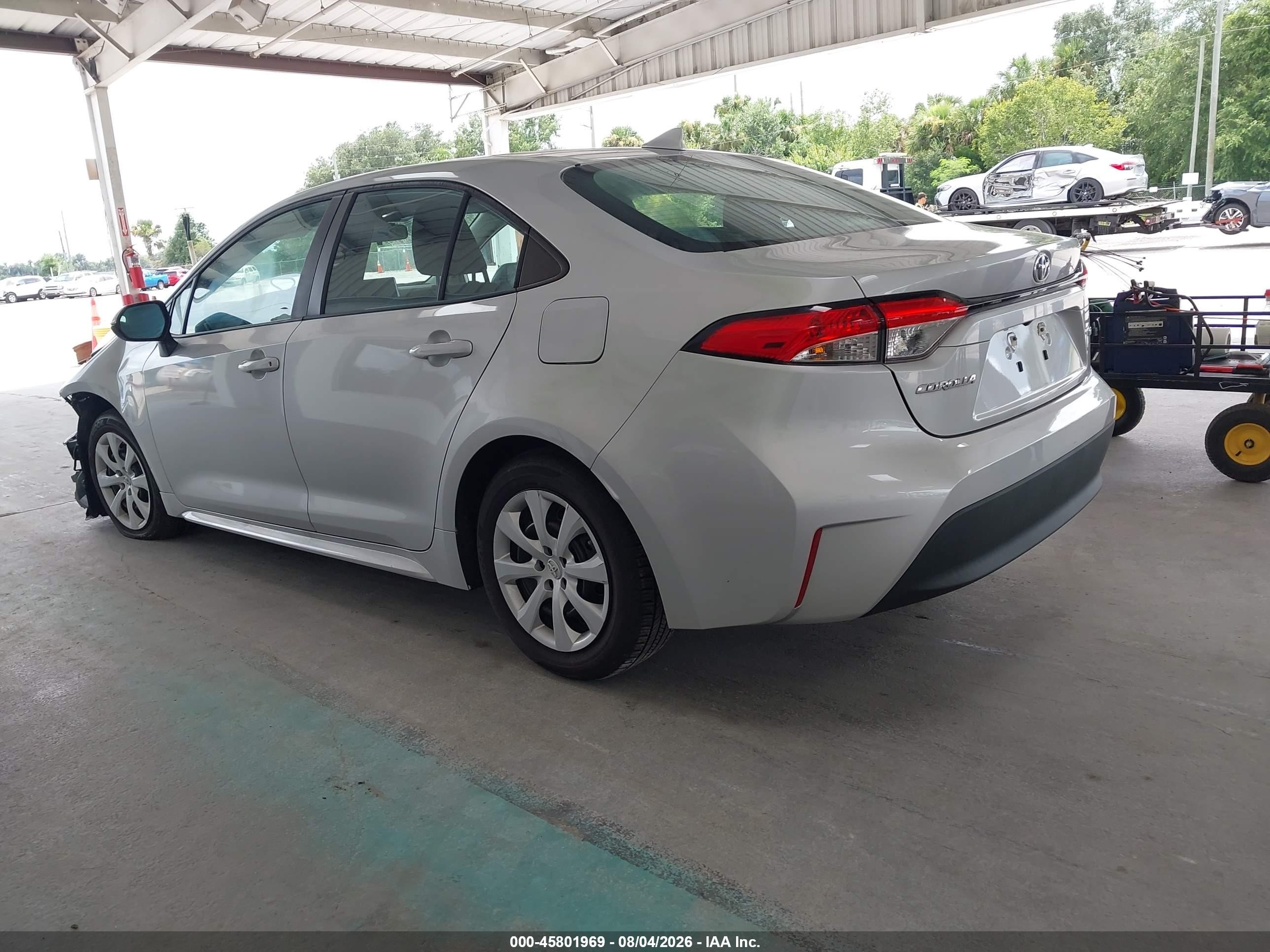 2024 Toyota Corolla Le Silver vin: 5YFB4MDE8RP145834