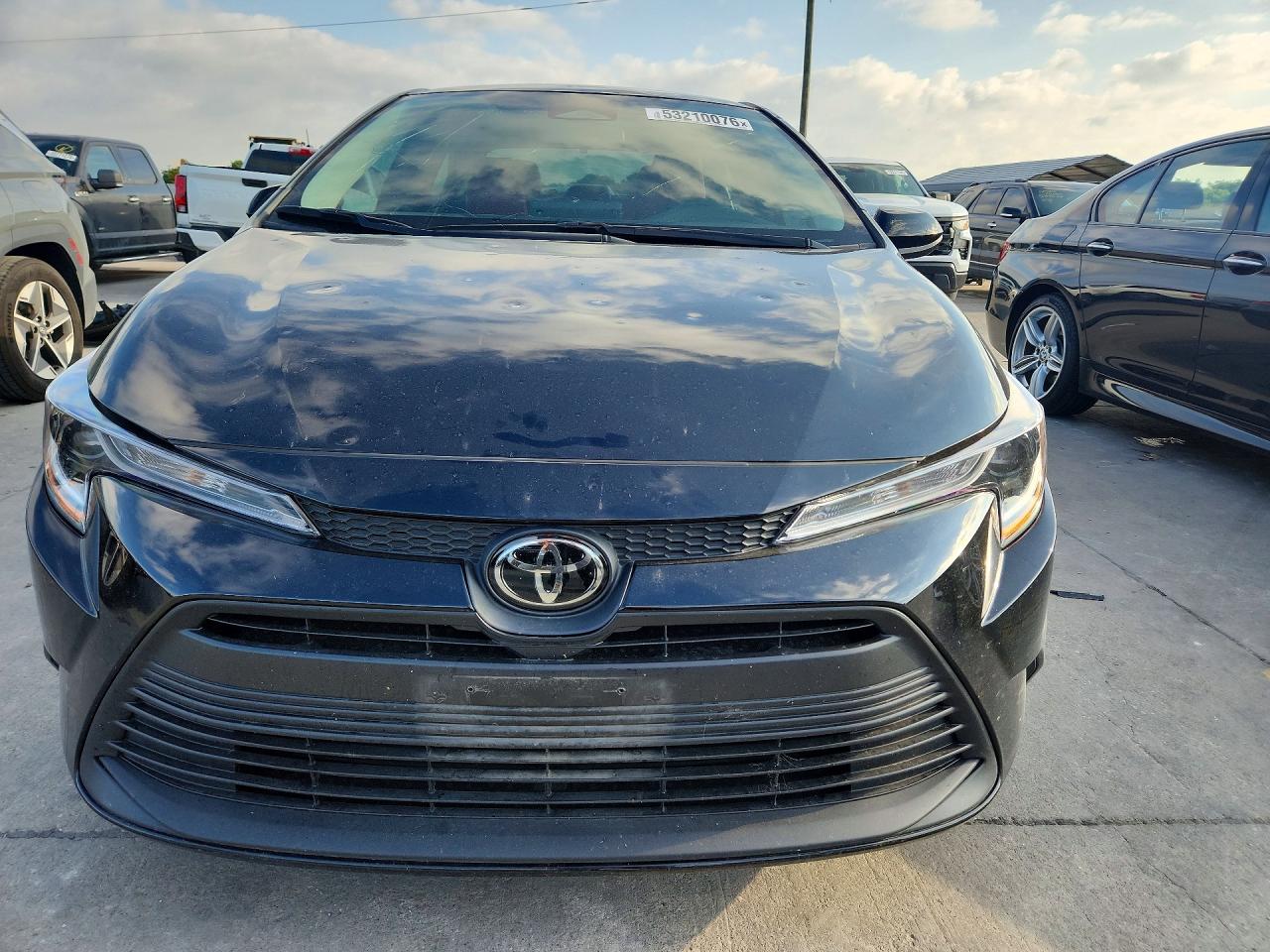2024 Toyota Corolla Le Black vin: 5YFB4MDE8RP182771