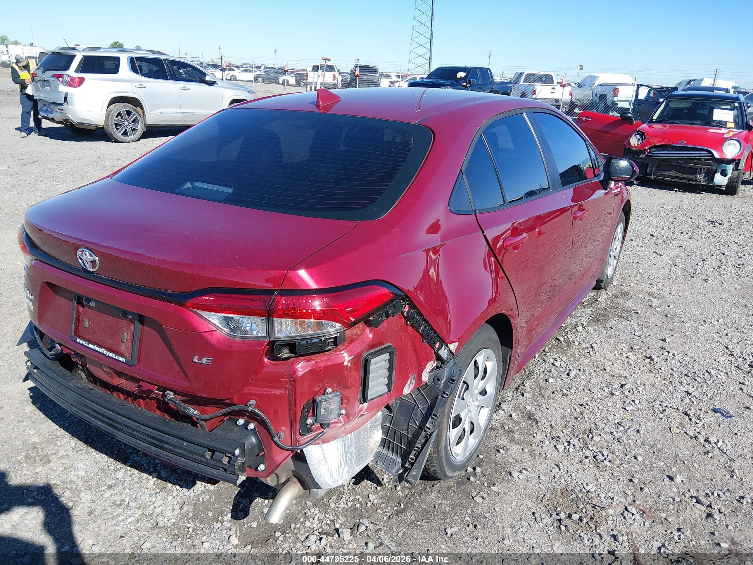 2026 Toyota Corolla Le Maroon vin: 5YFB4MDE8TP406838