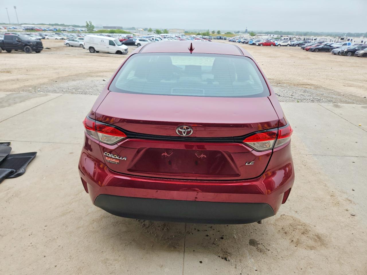 2026 Toyota Corolla Le Красный vin: 5YFB4MDE8TP407892