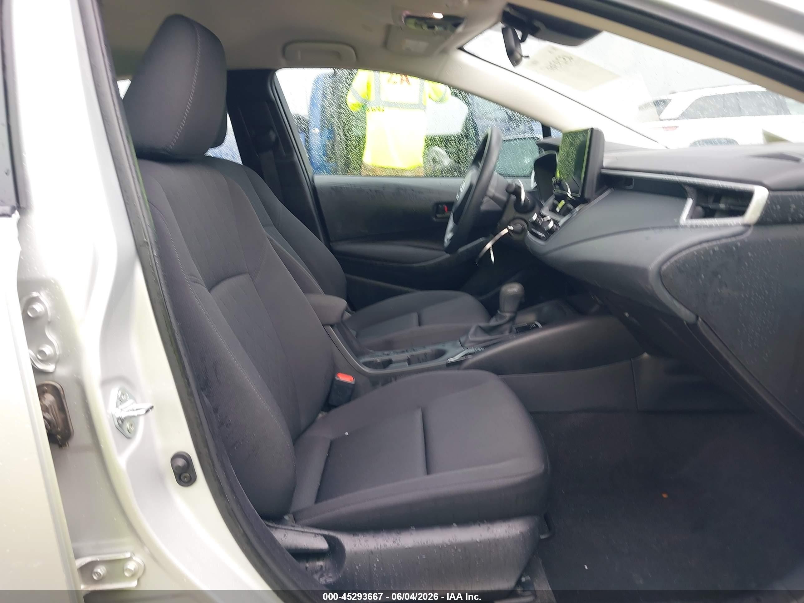 2025 Toyota Corolla Le Серебряный vin: 5YFB4MDE9SP315110